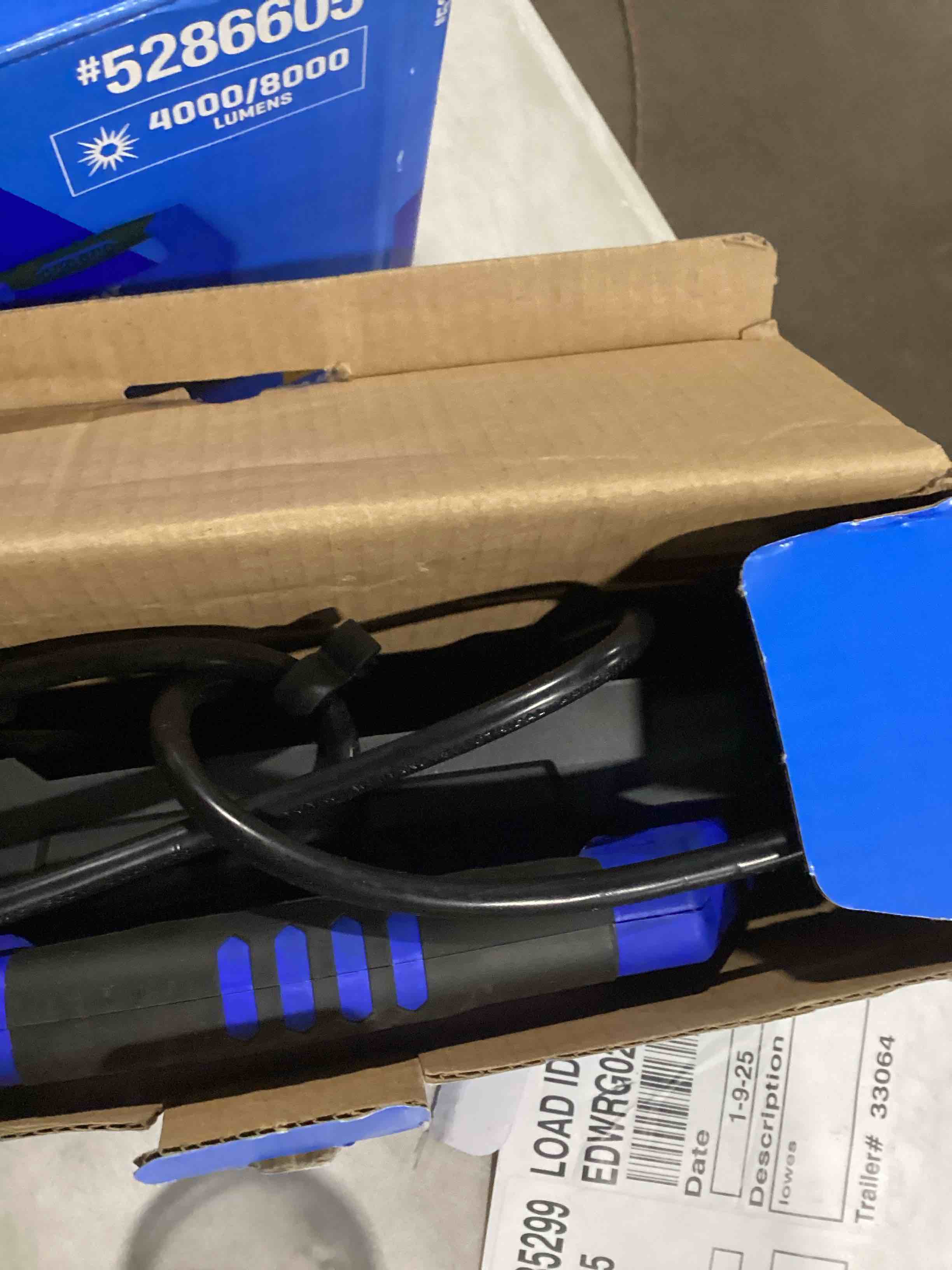 https://s3.amazonaws.com/lotting-images-prod/bidfta/PNK1407096_1736971934355.jpeg