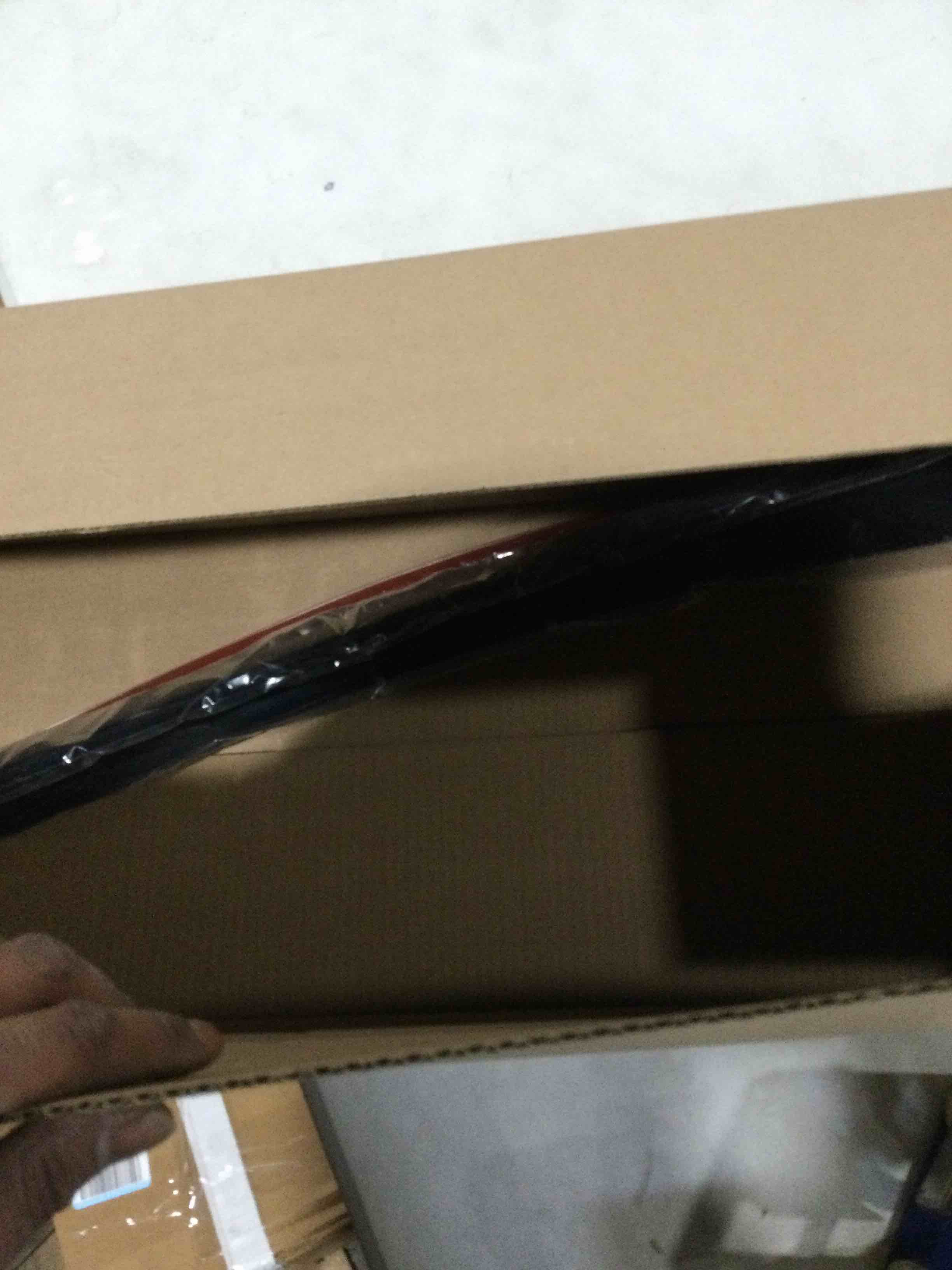 https://s3.amazonaws.com/lotting-images-prod/bidfta/PNK1407712_1737576075780.jpeg