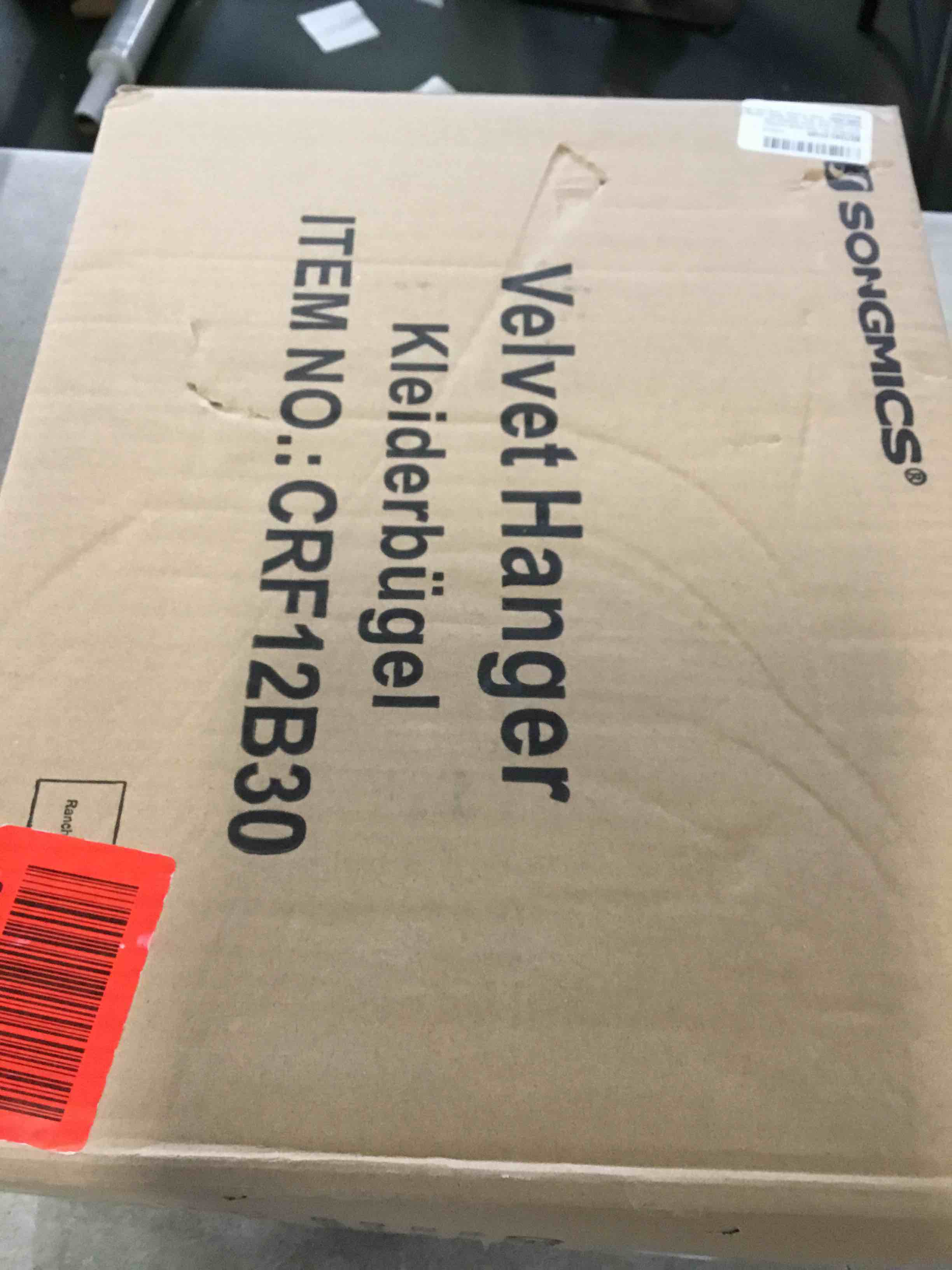 https://s3.amazonaws.com/lotting-images-prod/bidfta/PNK1434652_1735667974068.jpeg