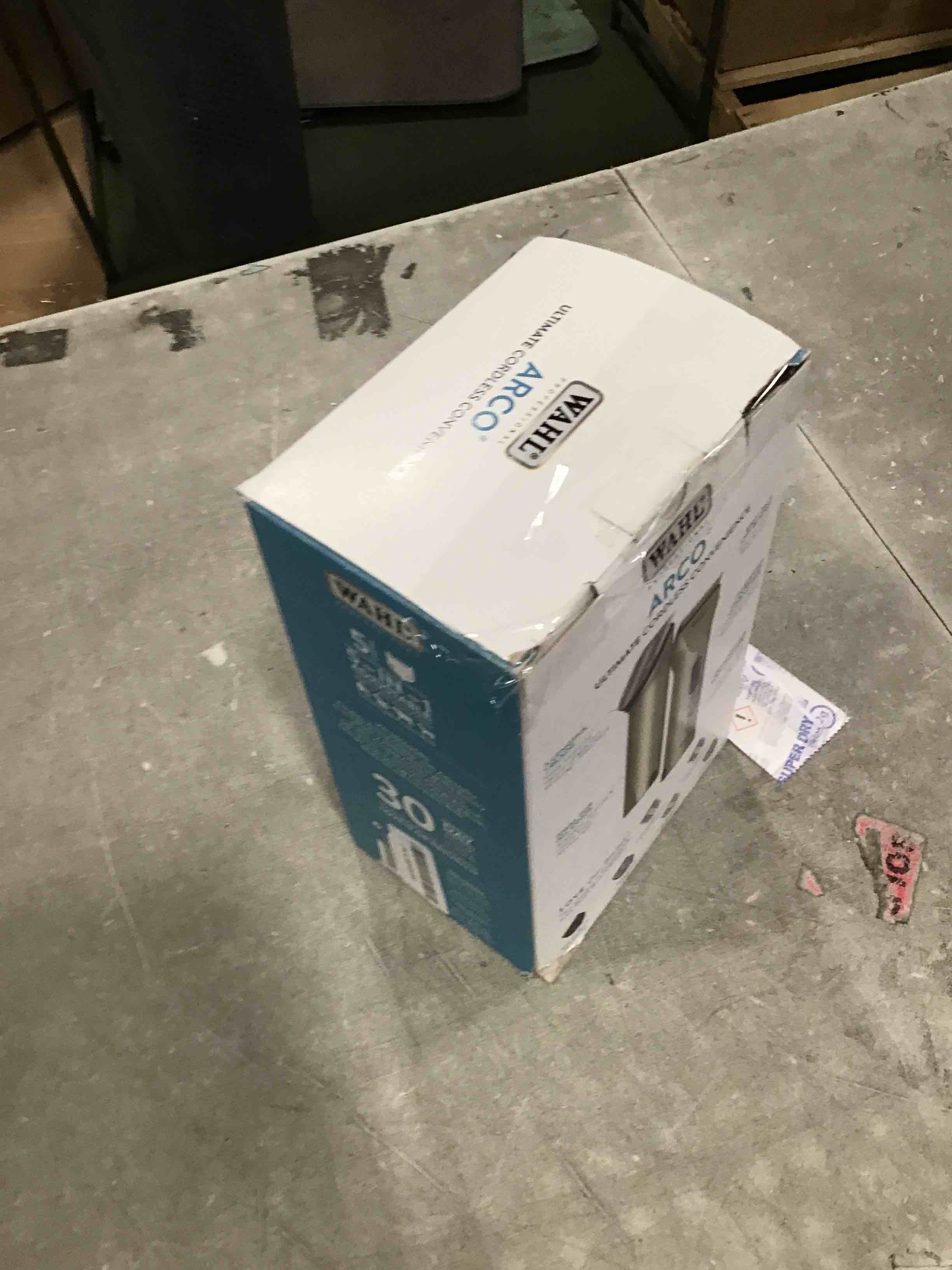 https://s3.amazonaws.com/lotting-images-prod/bidfta/PNK1435985_1735655943365.jpeg