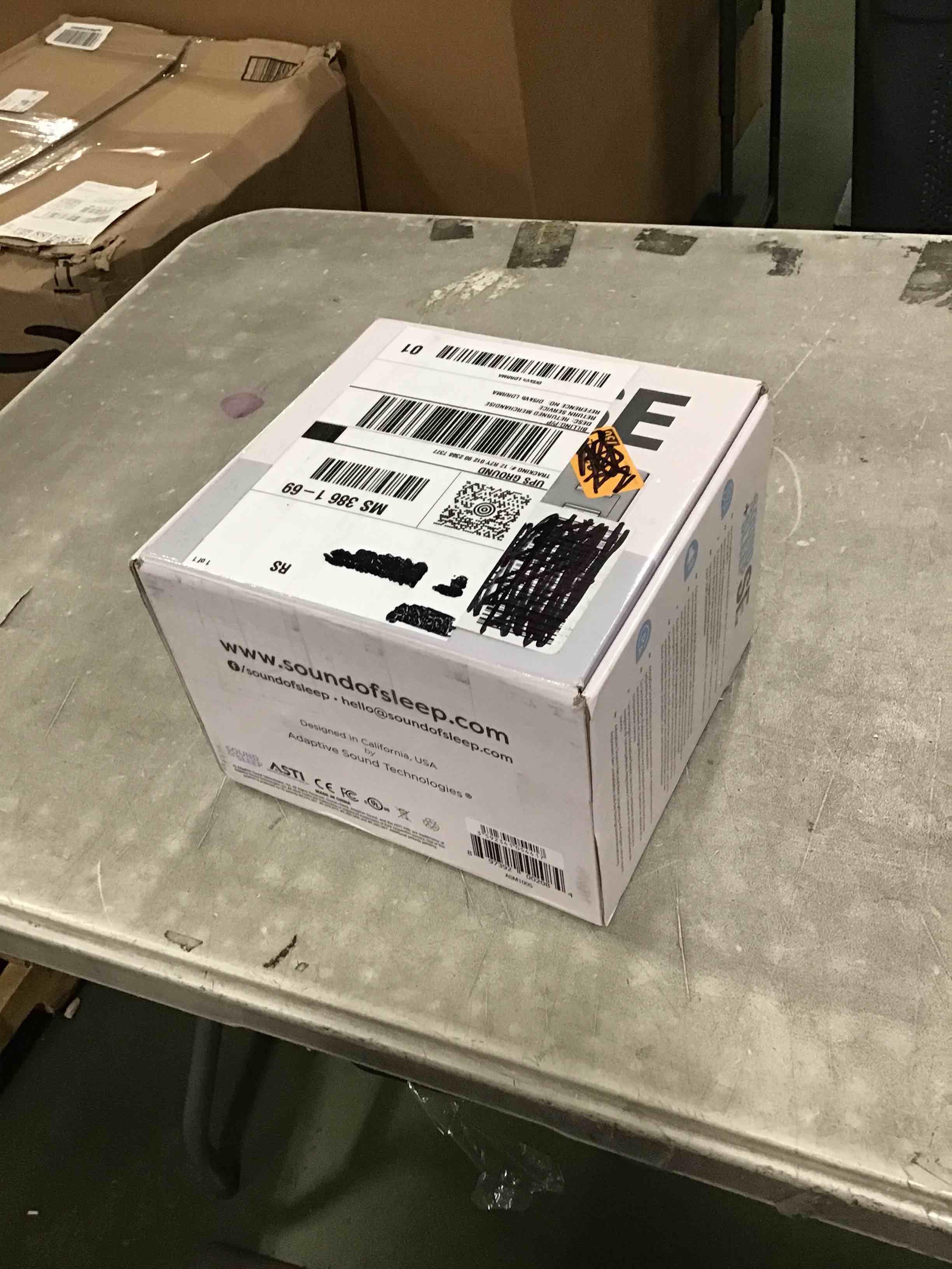 https://s3.amazonaws.com/lotting-images-prod/bidfta/PNK1436045_1735677932497.jpeg