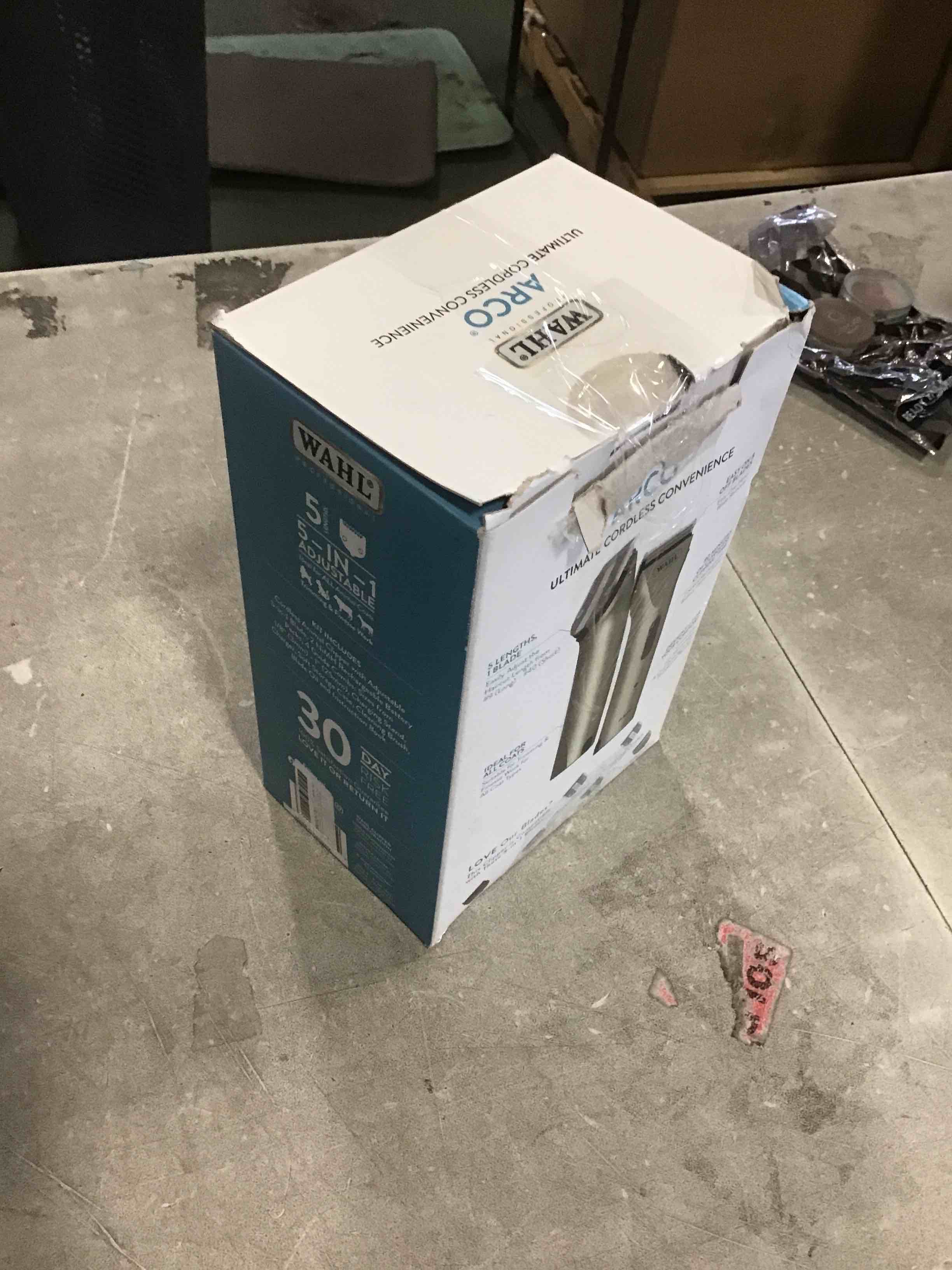 https://s3.amazonaws.com/lotting-images-prod/bidfta/PNK1436070_1735832182166.jpeg