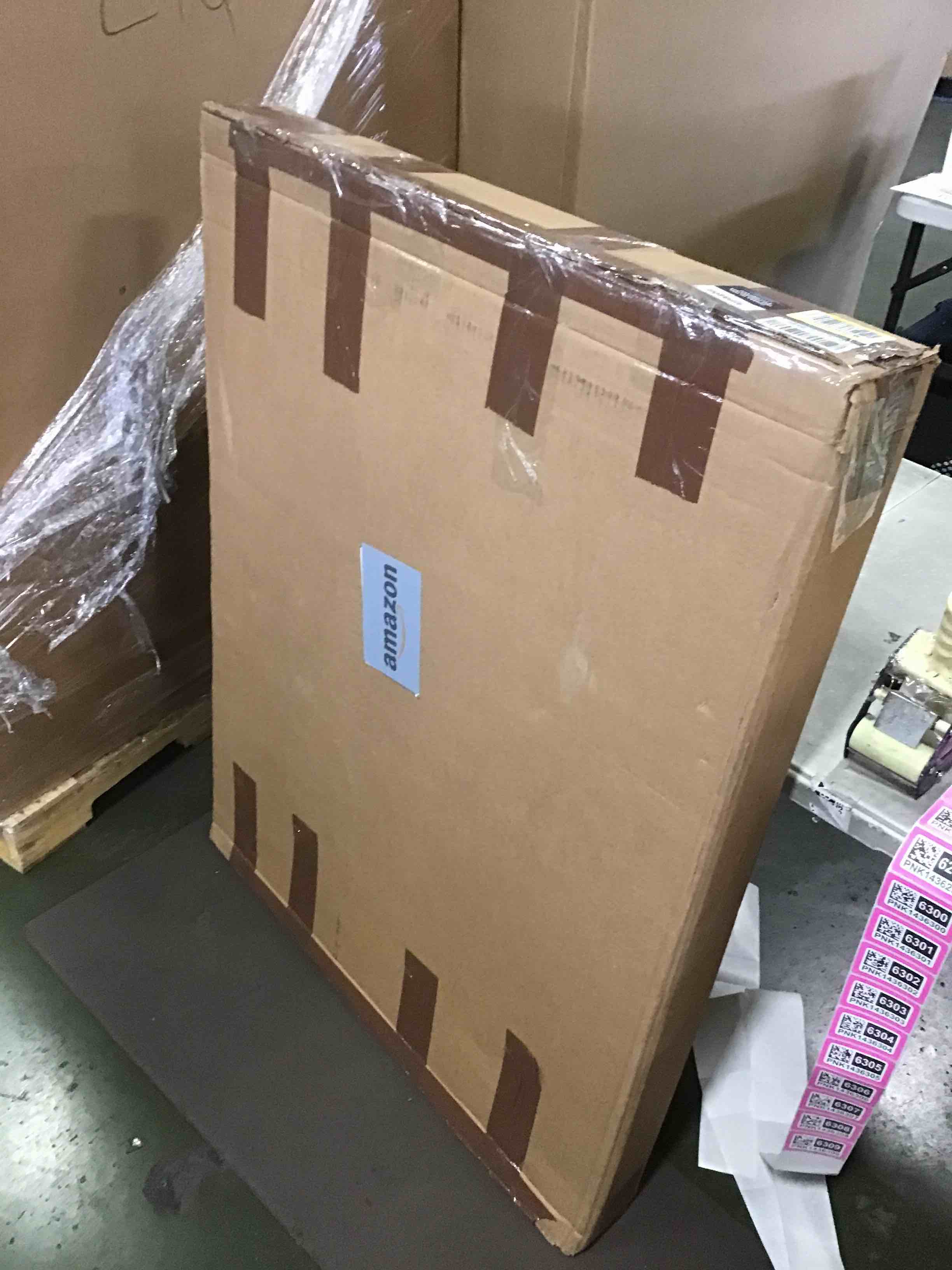 https://s3.amazonaws.com/lotting-images-prod/bidfta/PNK1436309_1736347186915.jpeg