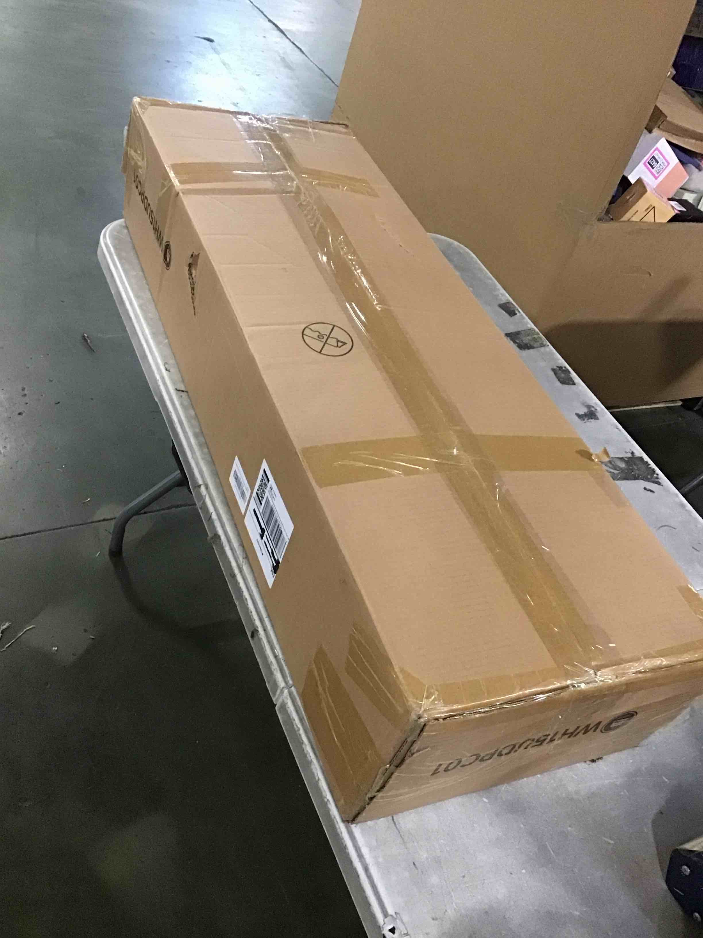 https://s3.amazonaws.com/lotting-images-prod/bidfta/PNK1436902_1737033989163.jpeg