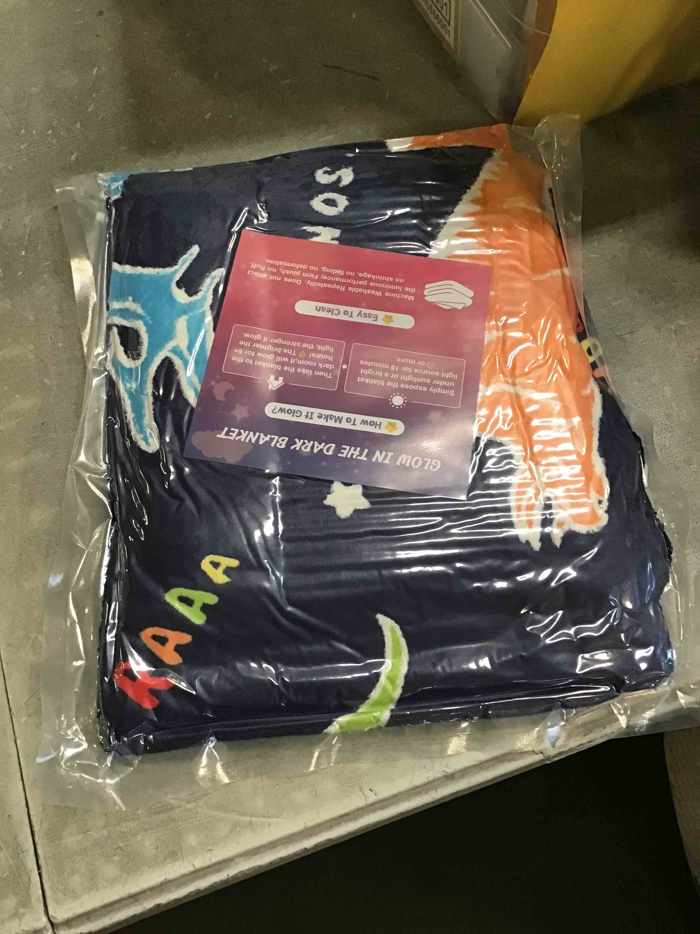 https://s3.amazonaws.com/lotting-images-prod/bidfta/PNK1437839_1738078120186.jpeg