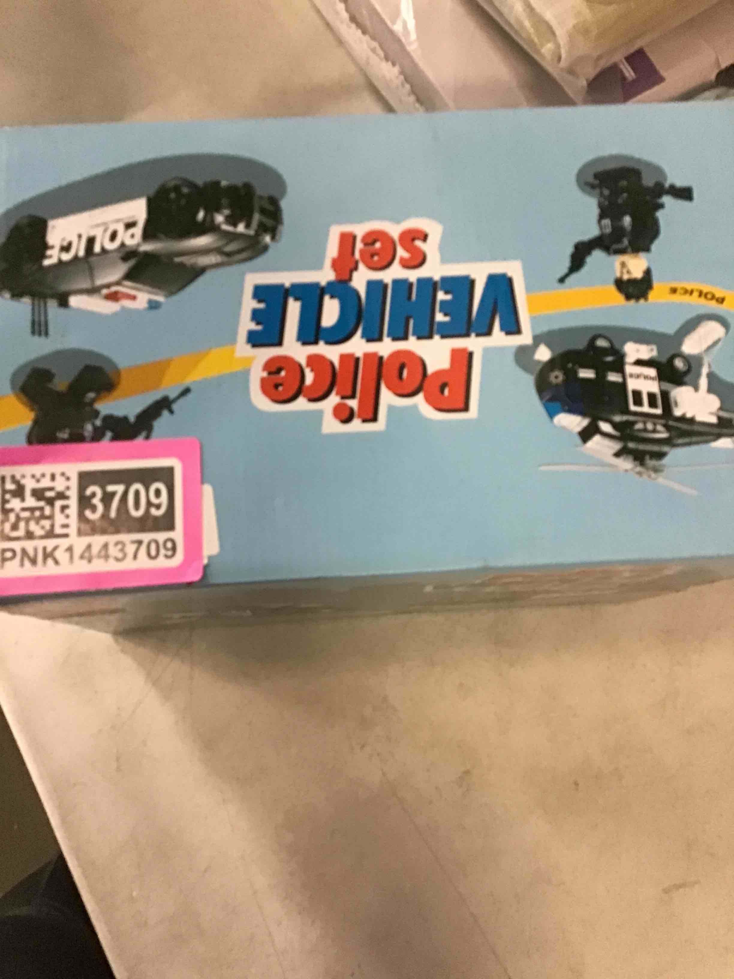 https://s3.amazonaws.com/lotting-images-prod/bidfta/PNK1443709_1749816489362.jpeg