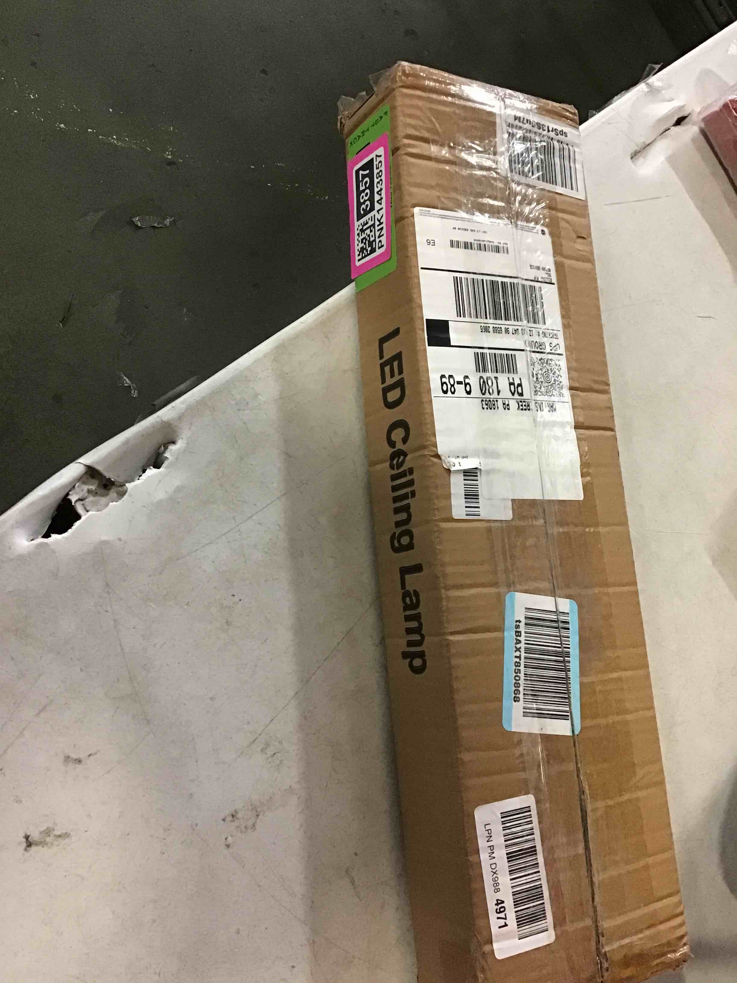 https://s3.amazonaws.com/lotting-images-prod/bidfta/PNK1443857_1750343746783.jpeg
