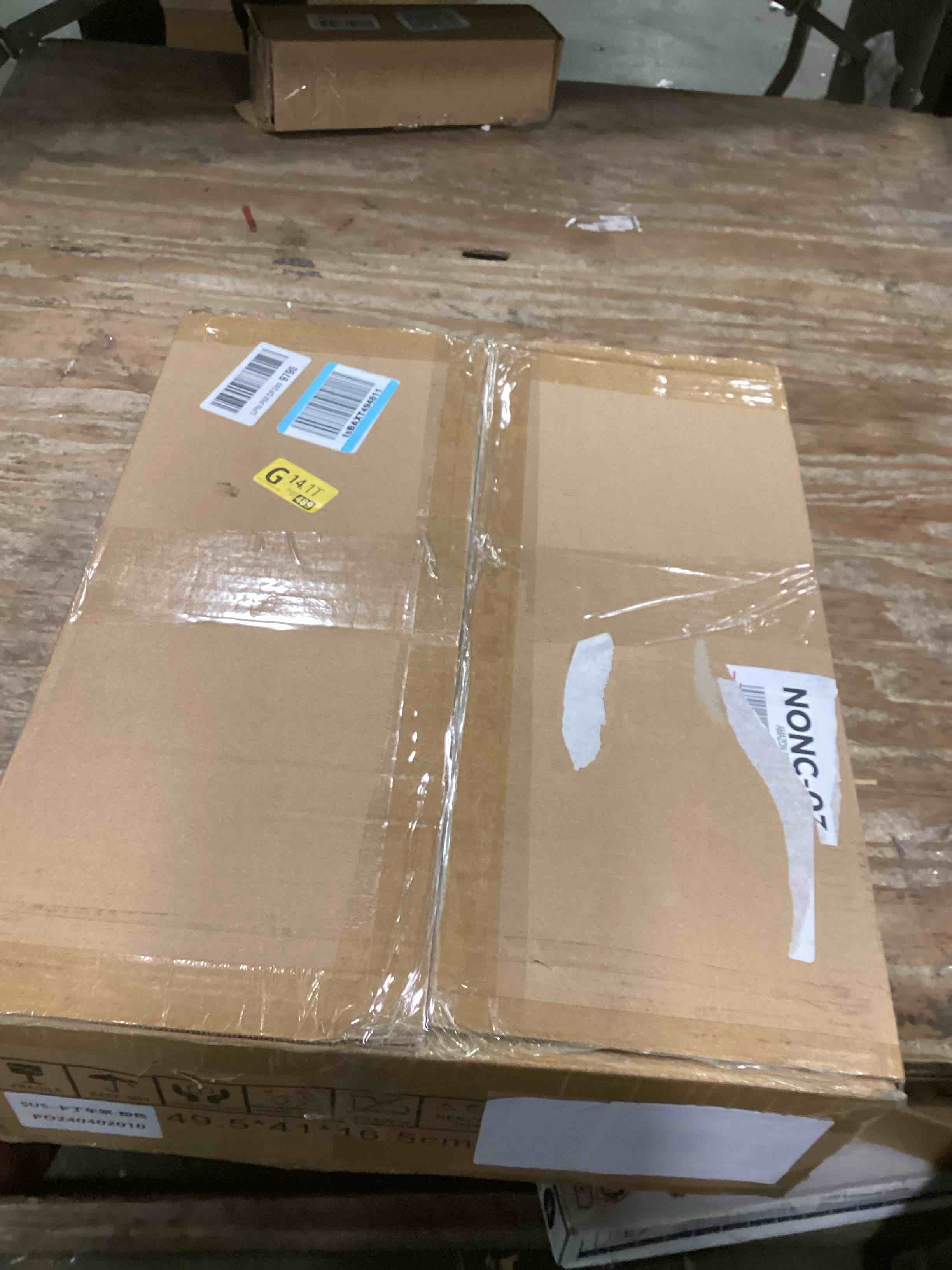 https://s3.amazonaws.com/lotting-images-prod/bidfta/PNK1444047_1734705432541.jpeg