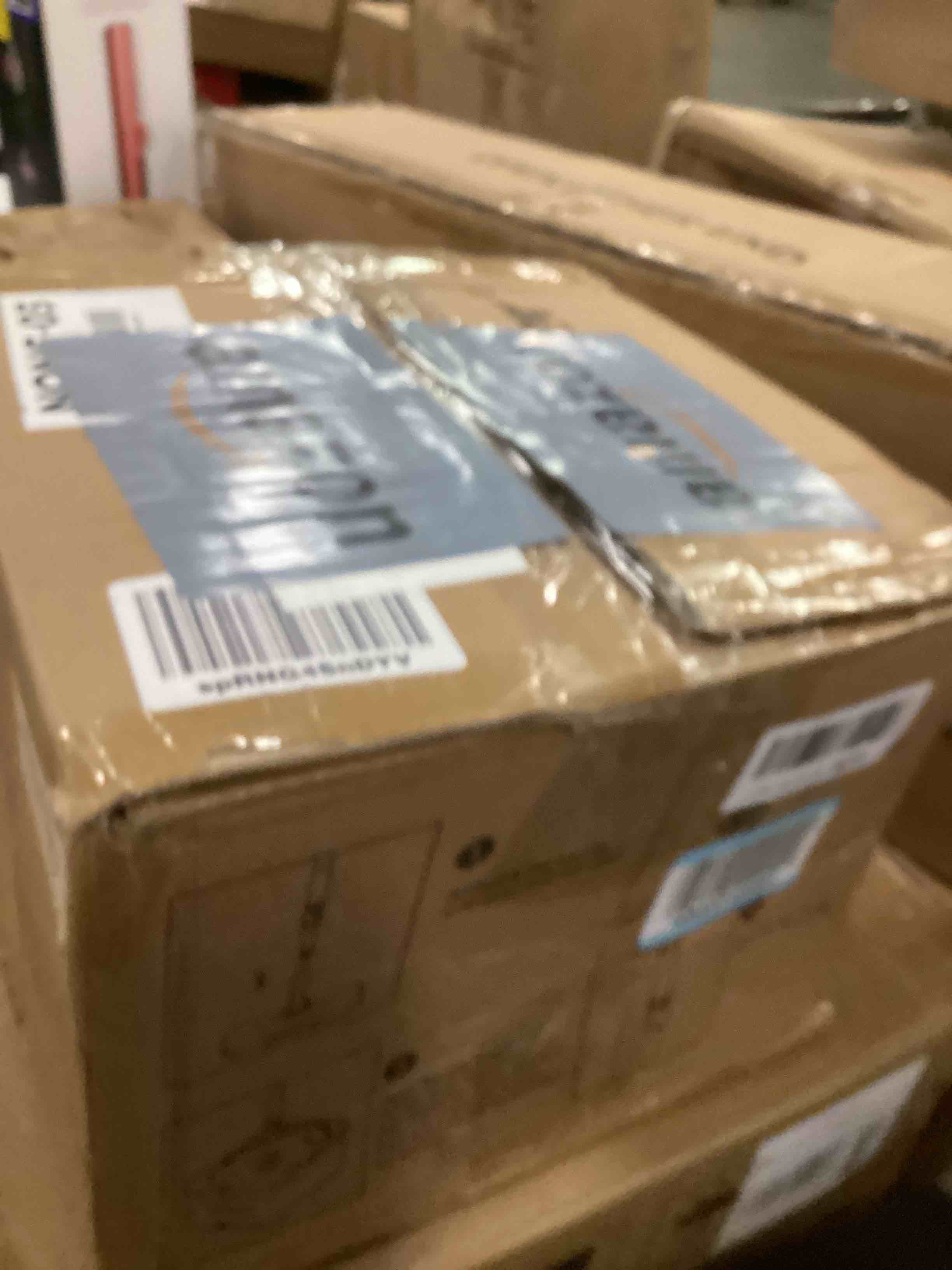 https://s3.amazonaws.com/lotting-images-prod/bidfta/PNK1444122_1734723402151.jpeg