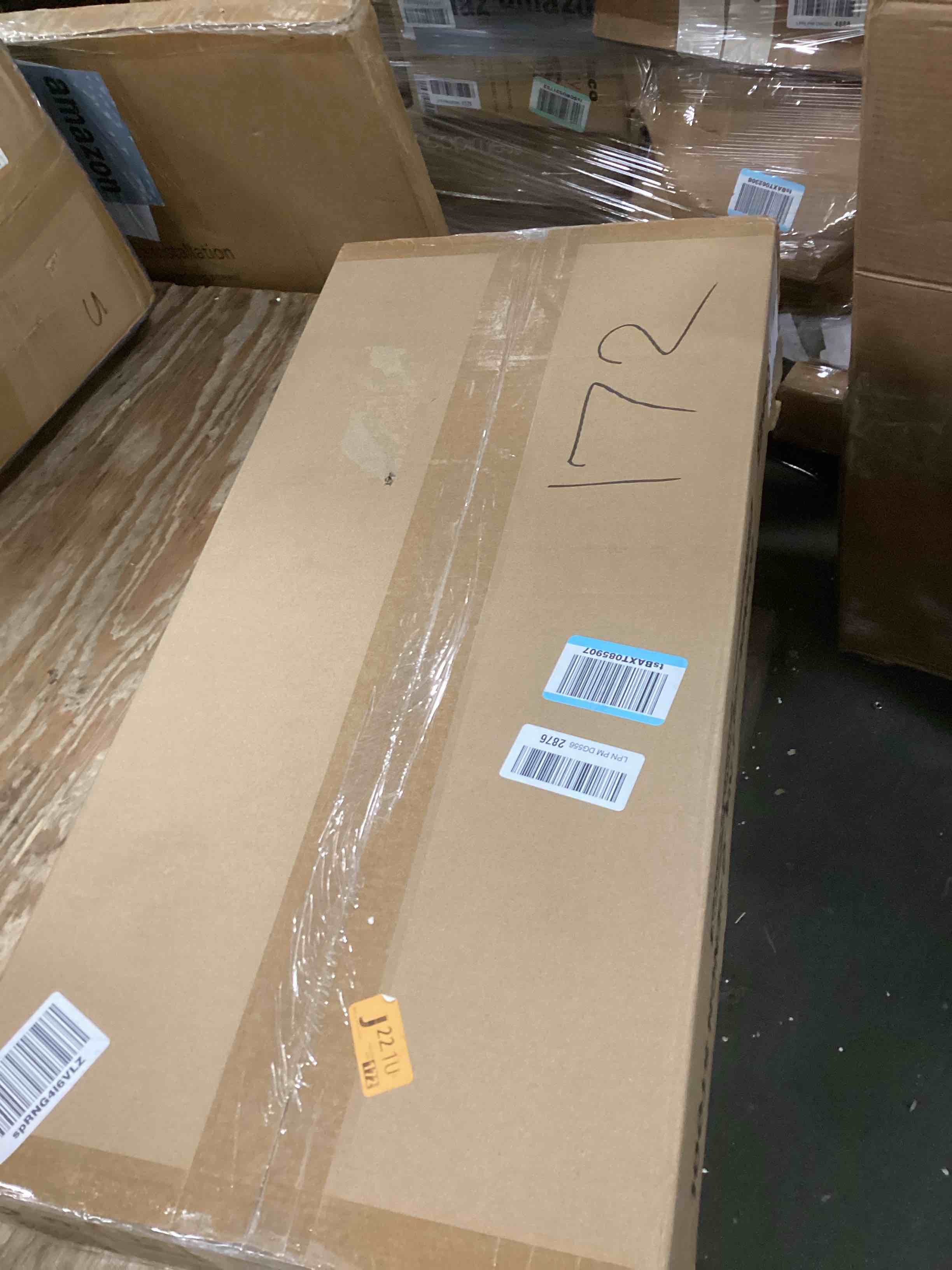 https://s3.amazonaws.com/lotting-images-prod/bidfta/PNK1445699_1736256503220.jpeg