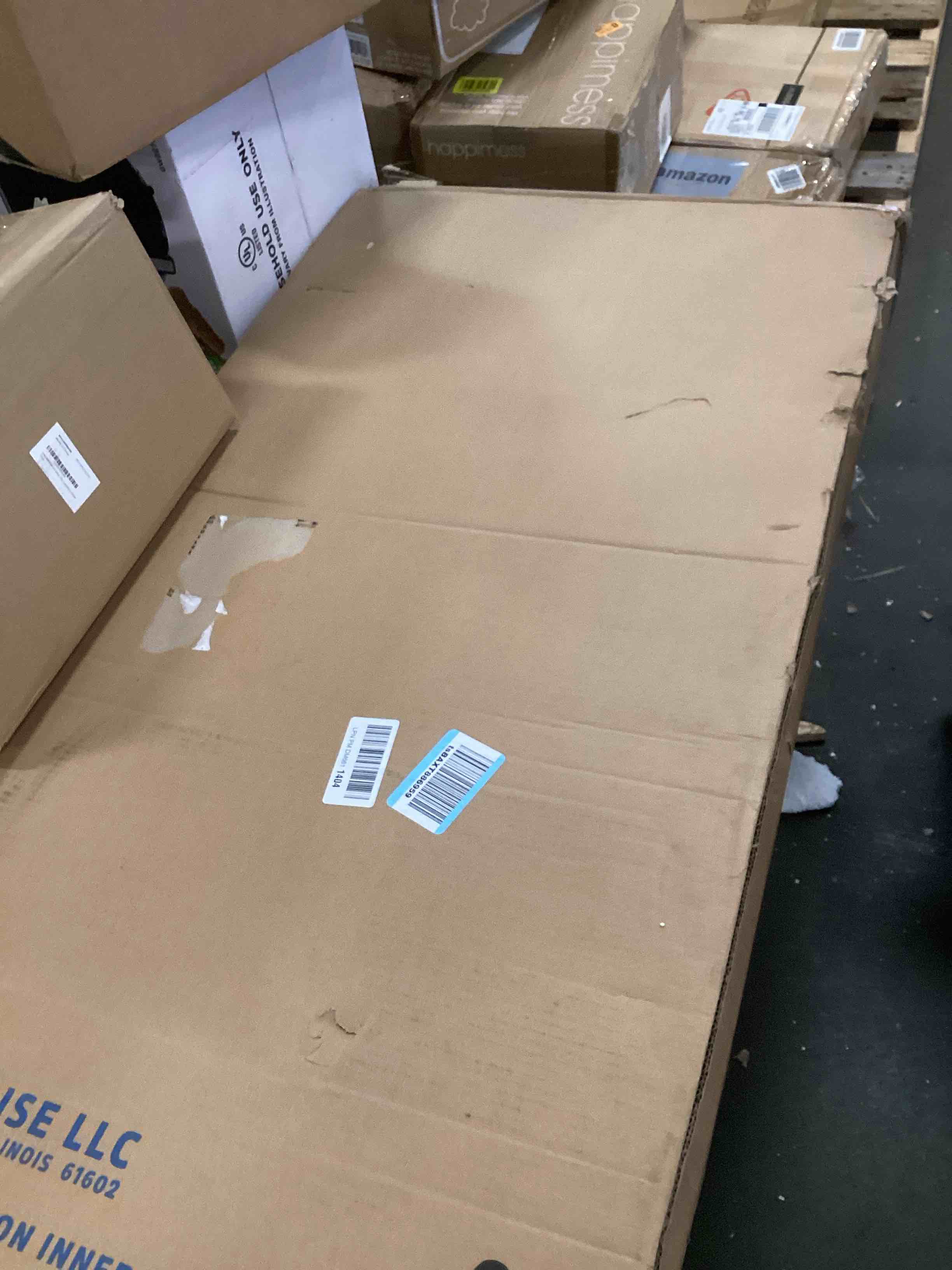 https://s3.amazonaws.com/lotting-images-prod/bidfta/PNK1445768_1736268151305.jpeg