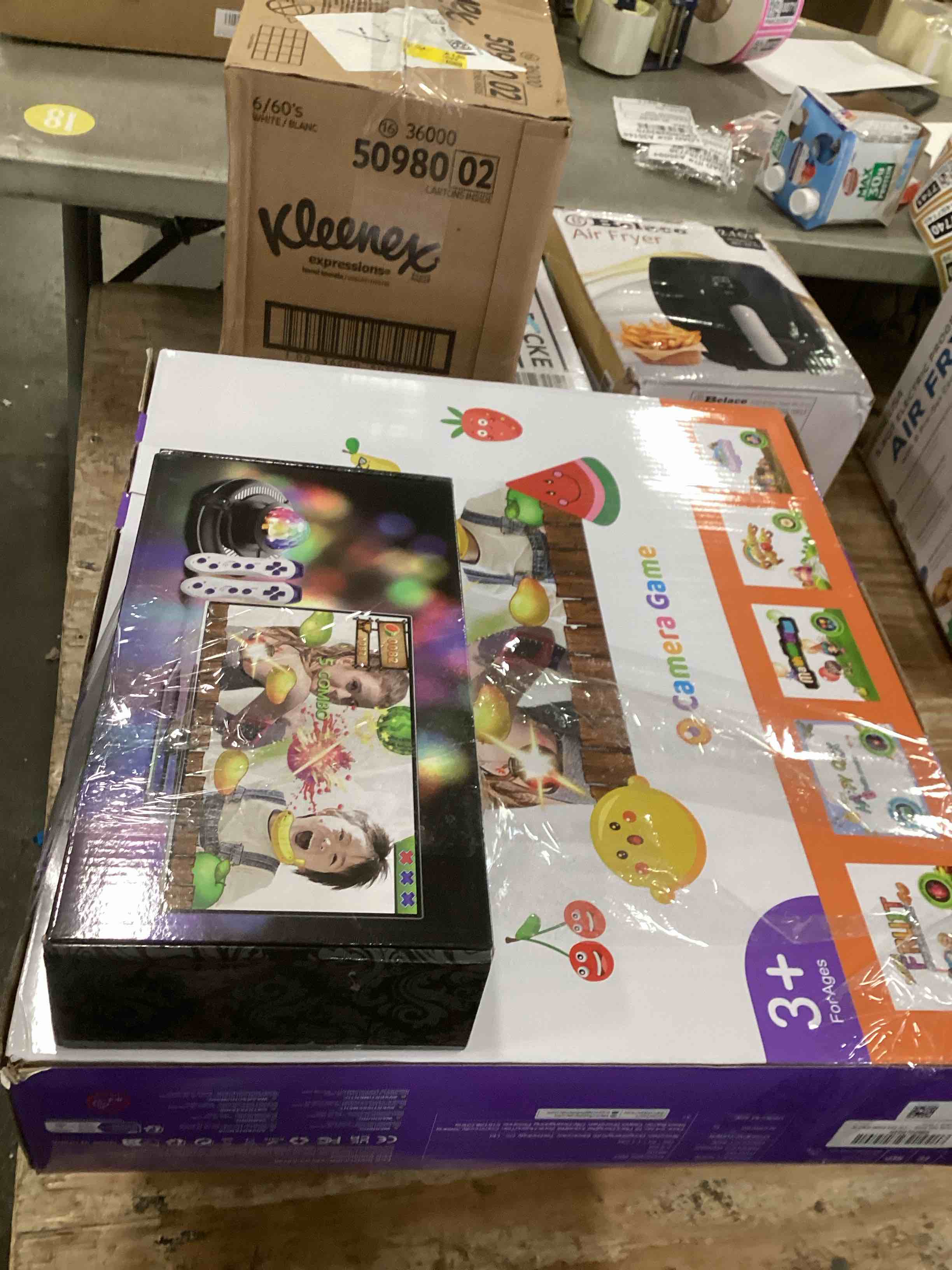 https://s3.amazonaws.com/lotting-images-prod/bidfta/PNK1445769_1736268582614.jpeg