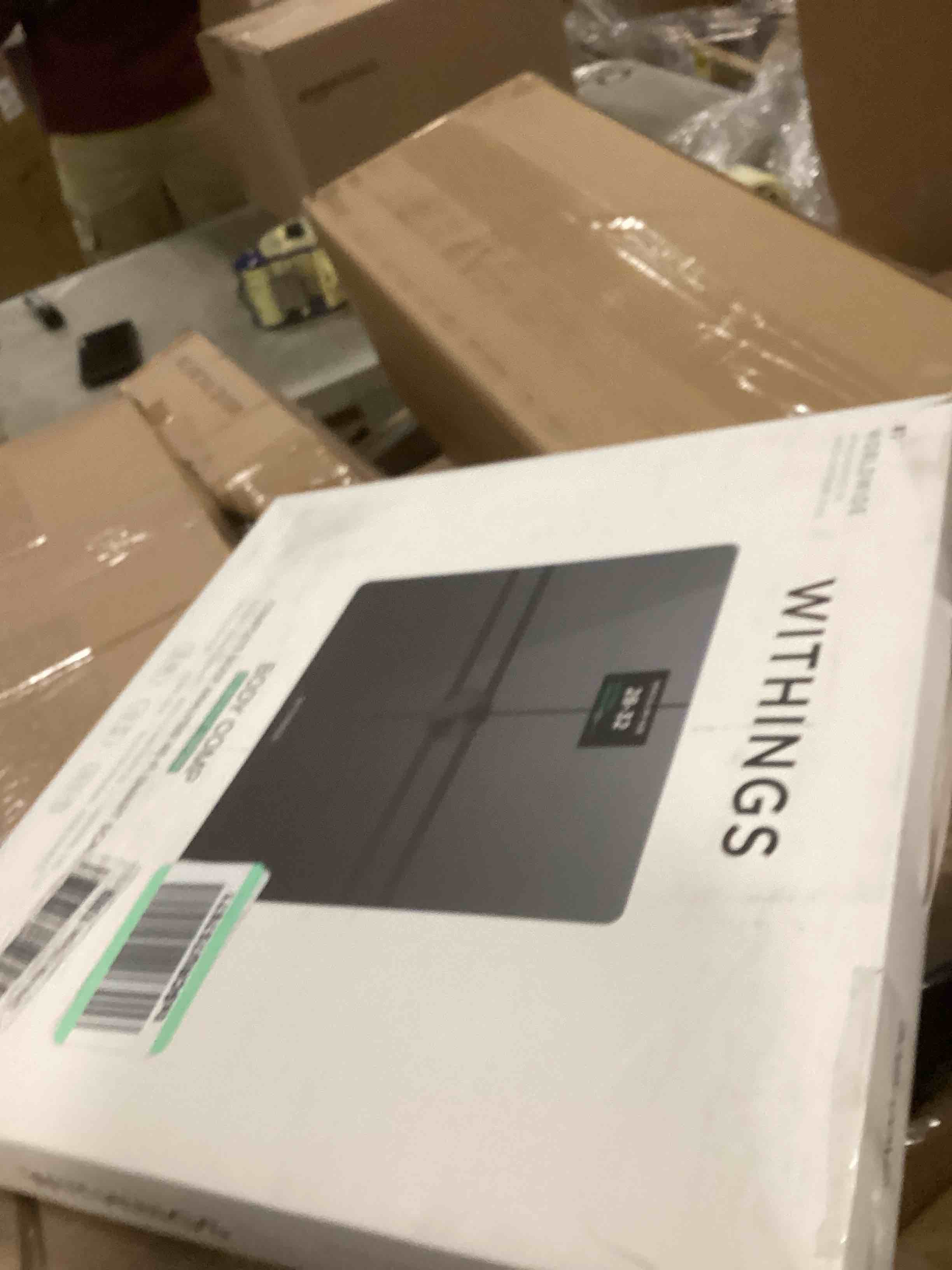 https://s3.amazonaws.com/lotting-images-prod/bidfta/PNK1446564_1736773401397.jpeg