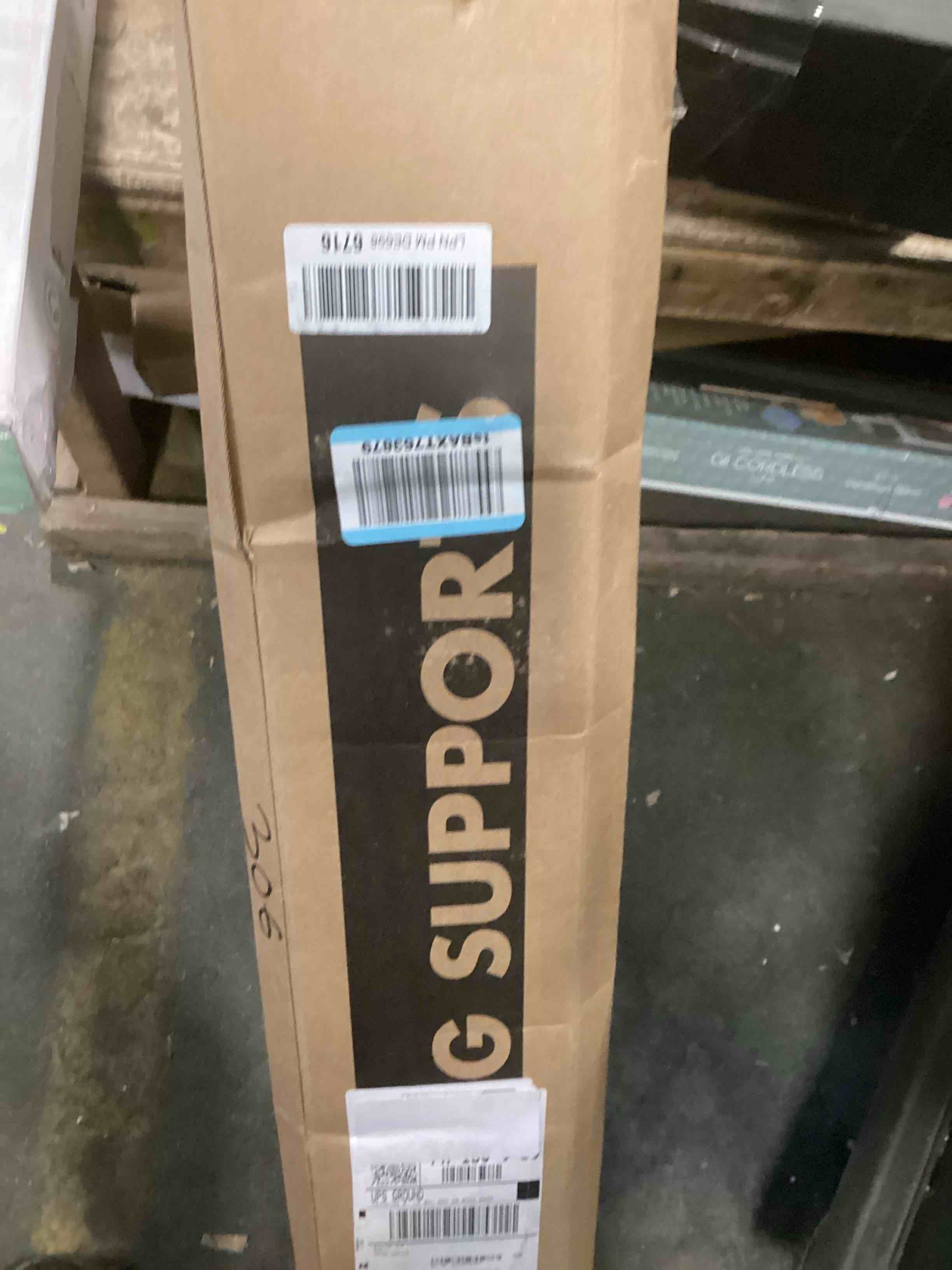 https://s3.amazonaws.com/lotting-images-prod/bidfta/PNK1446629_1736782659437.jpeg