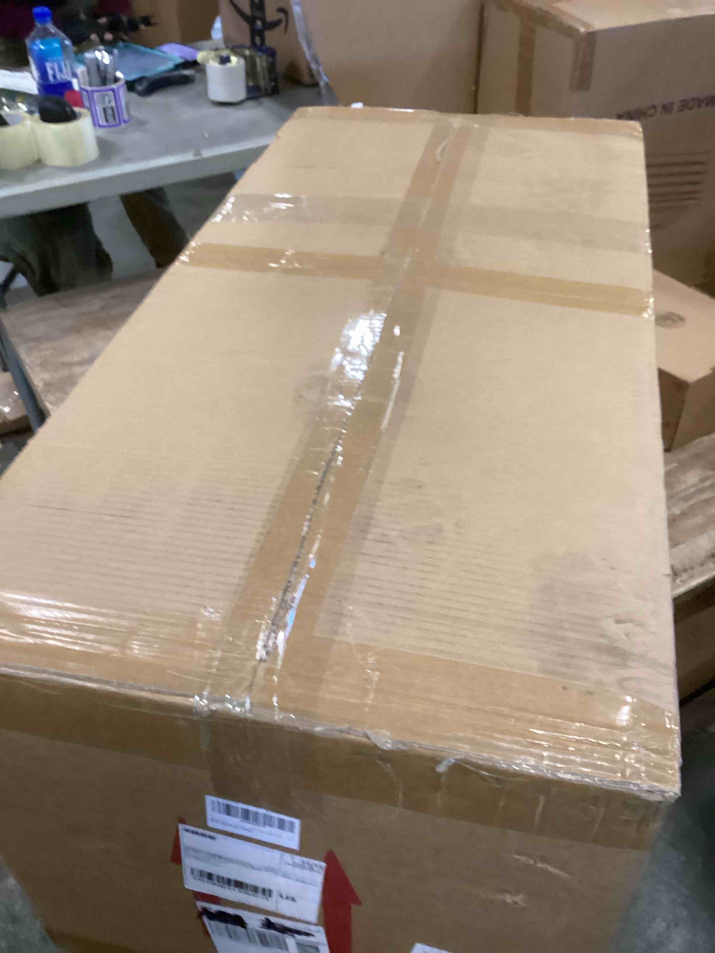 https://s3.amazonaws.com/lotting-images-prod/bidfta/PNK1446698_1736796383431.jpeg