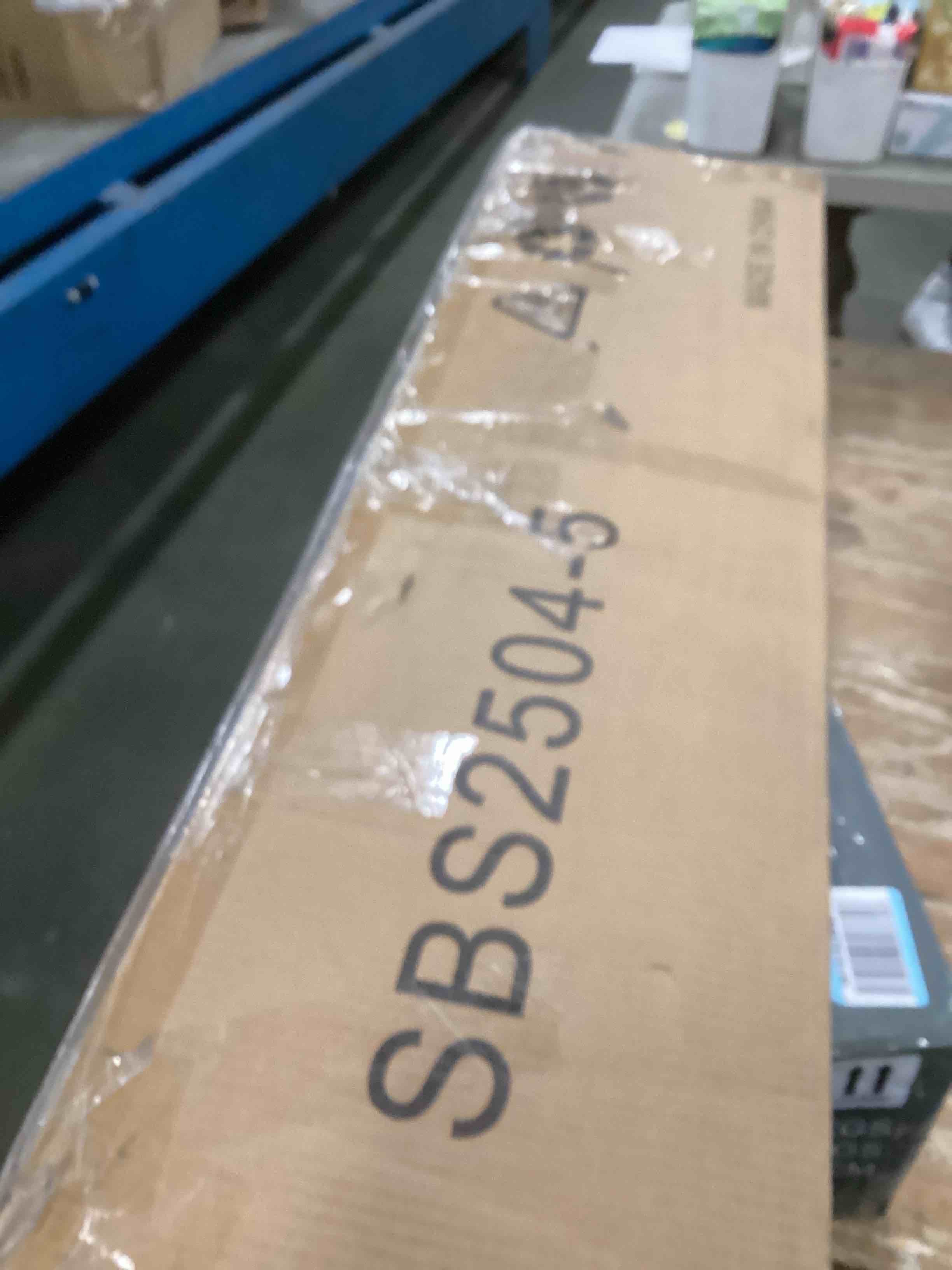 https://s3.amazonaws.com/lotting-images-prod/bidfta/PNK1446801_1736861061804.jpeg