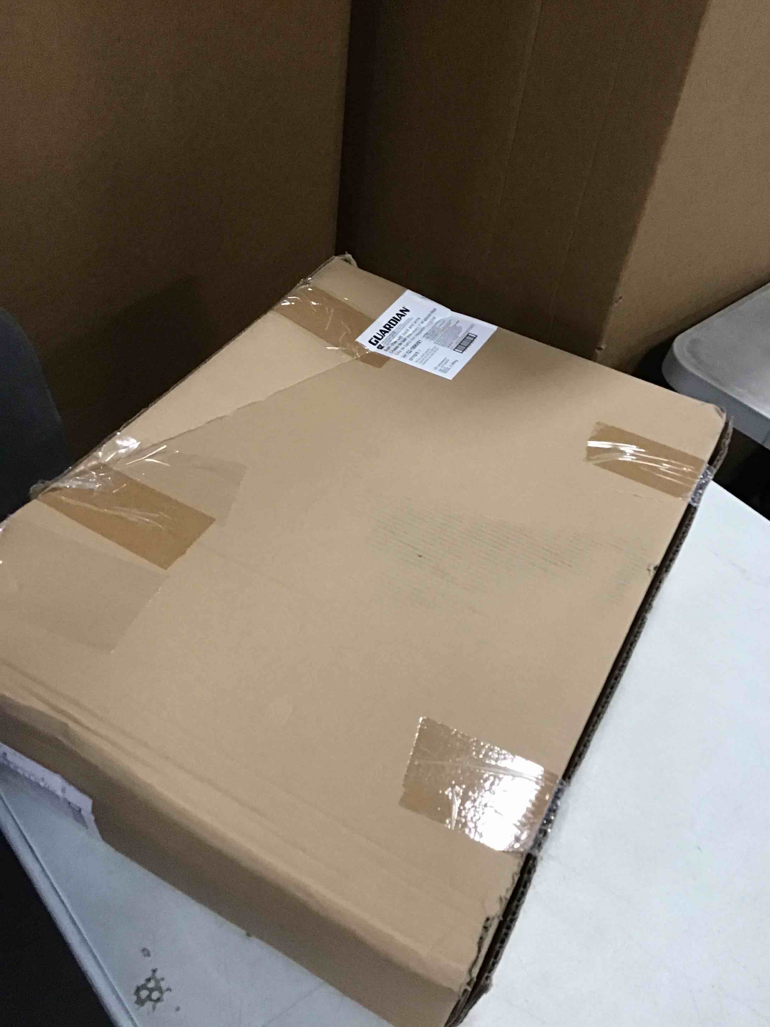 https://s3.amazonaws.com/lotting-images-prod/bidfta/PNK1448253_1735318860810.jpeg