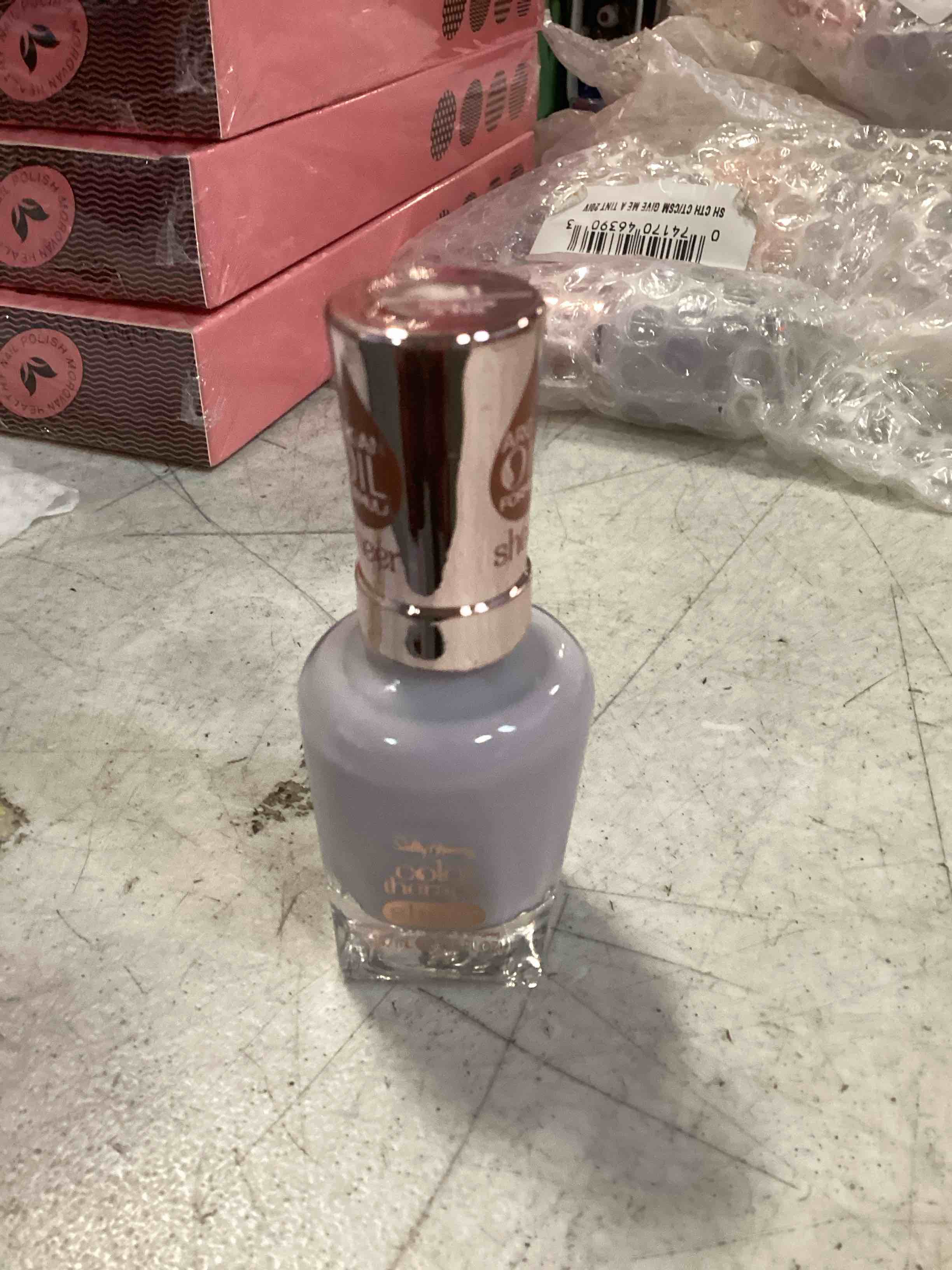 VARIETY OF DIFFERENT PRODUCTS FOR NAILS 