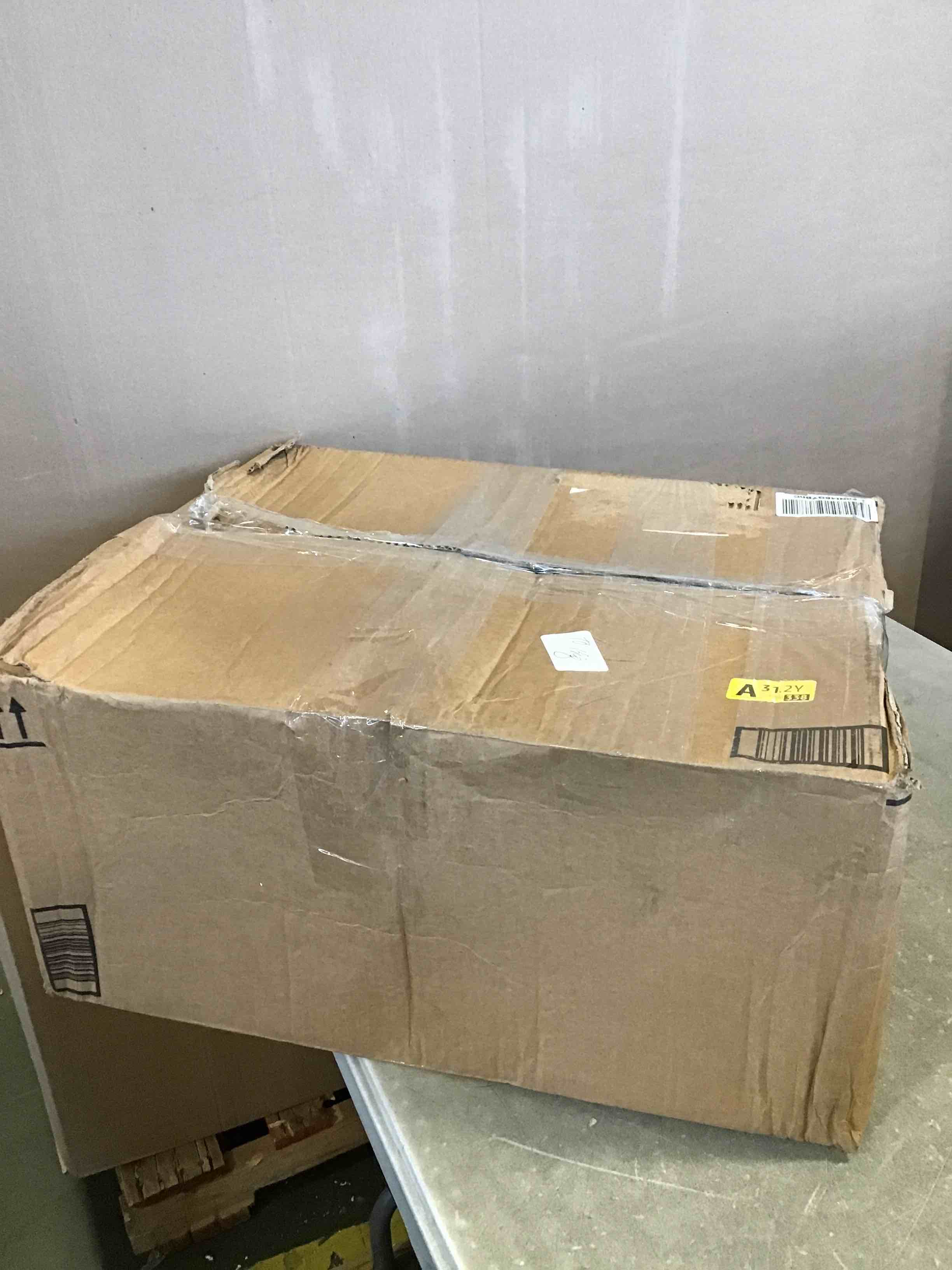 https://s3.amazonaws.com/lotting-images-prod/bidfta/PNK1454094_1736453088075.jpeg