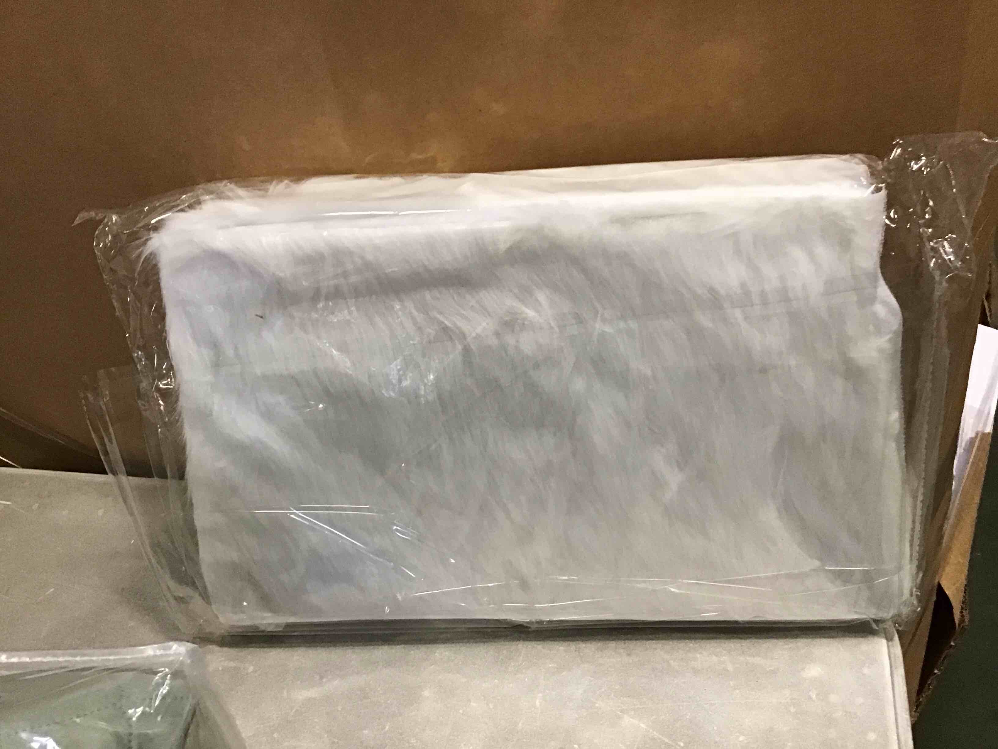 https://s3.amazonaws.com/lotting-images-prod/bidfta/PNK1455240_1737554013580.jpeg
