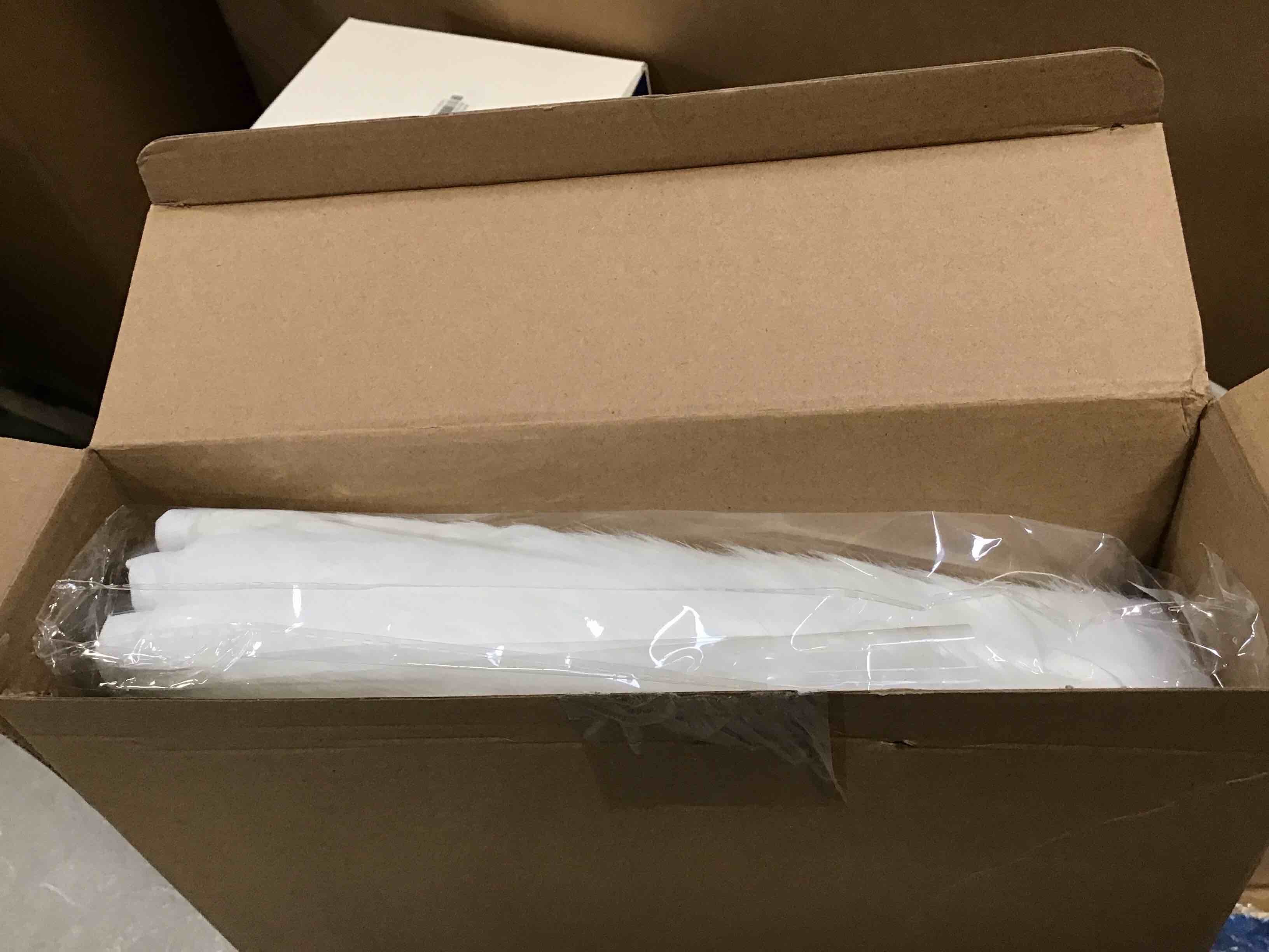 https://s3.amazonaws.com/lotting-images-prod/bidfta/PNK1455255_1737557129564.jpeg