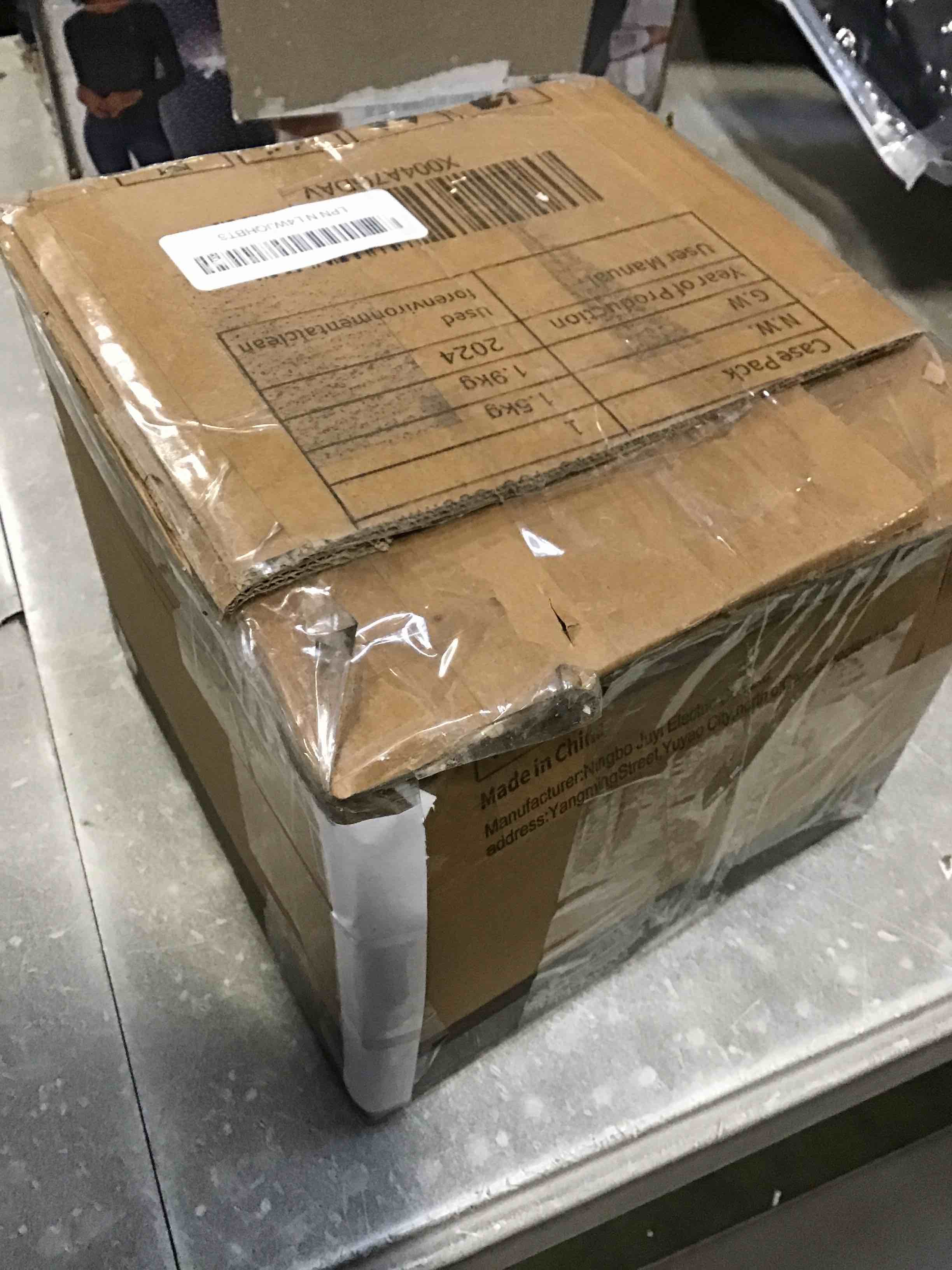 https://s3.amazonaws.com/lotting-images-prod/bidfta/PNK1455485_1737663795957.jpeg
