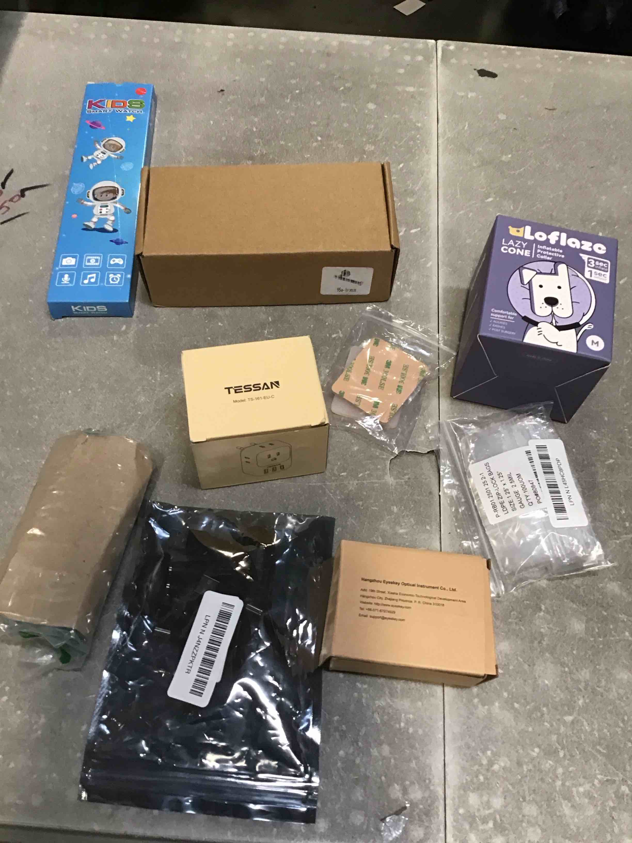 https://s3.amazonaws.com/lotting-images-prod/bidfta/PNK1455586_1737750222205.jpeg