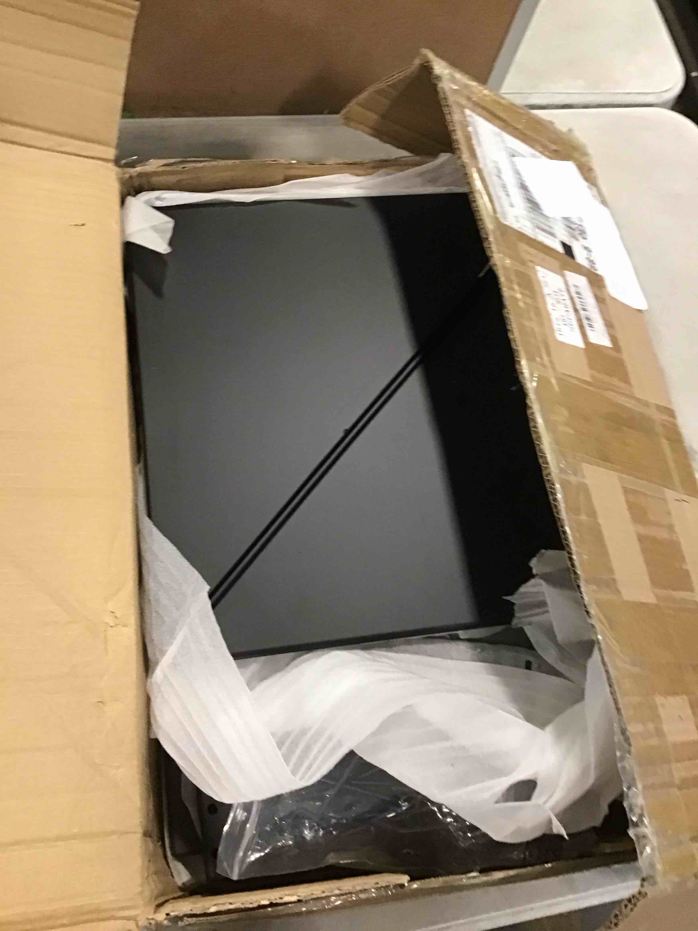 https://s3.amazonaws.com/lotting-images-prod/bidfta/PNK1456460_1732724978573.jpeg
