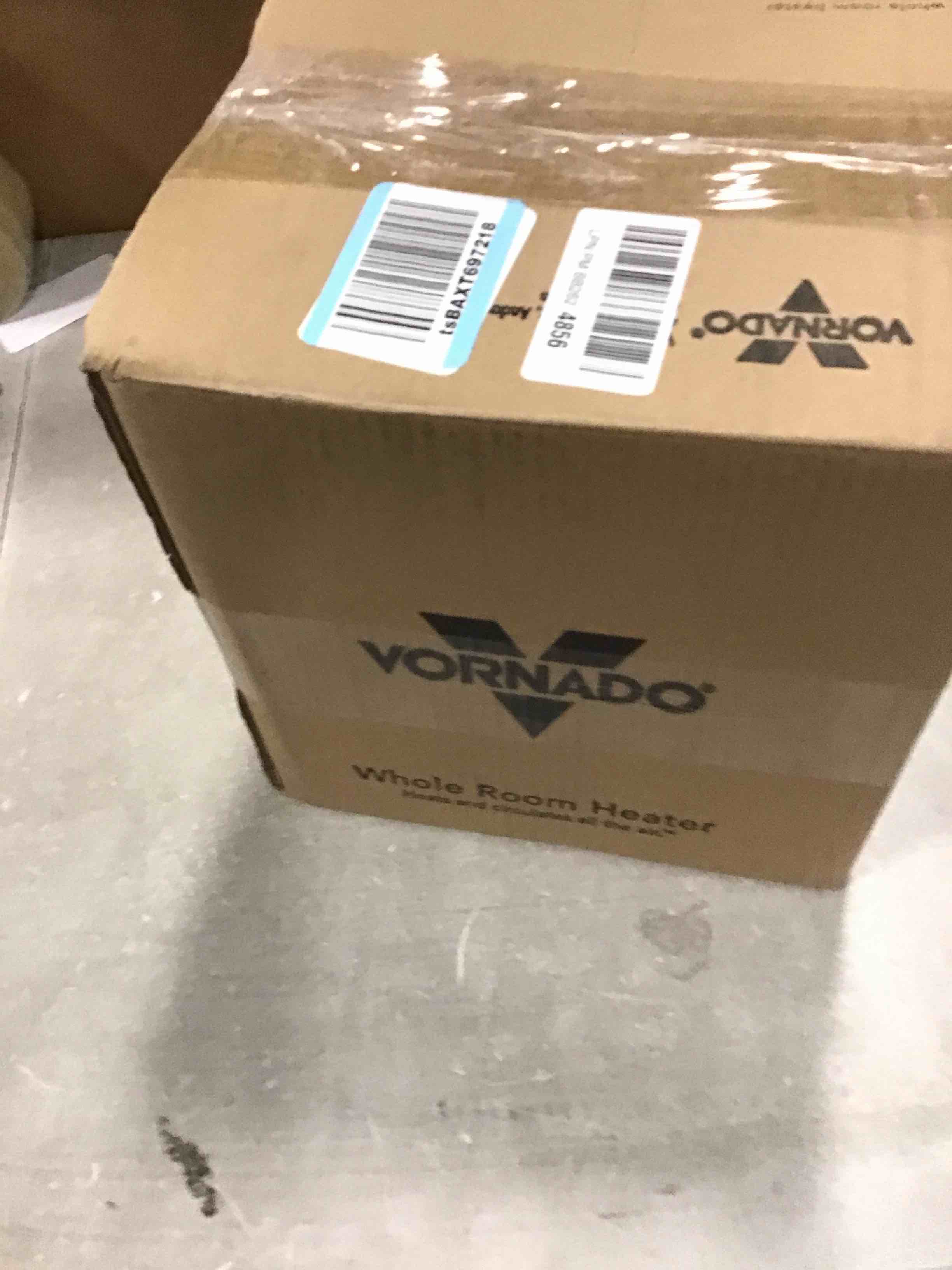 https://s3.amazonaws.com/lotting-images-prod/bidfta/PNK1456508_1732733855640.jpeg