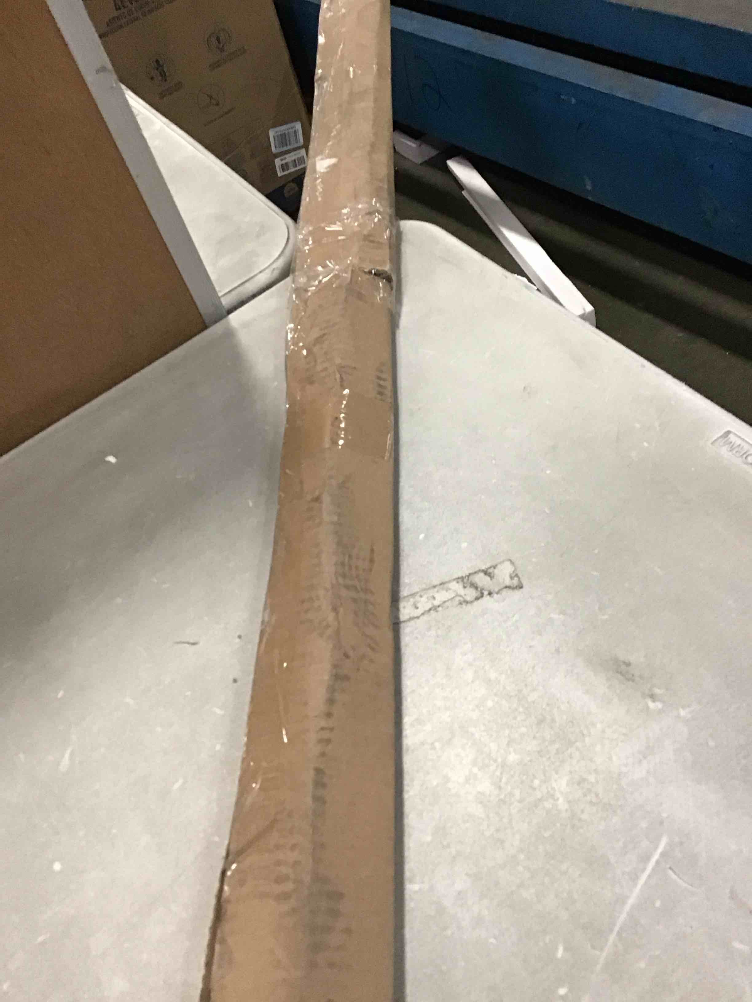 https://s3.amazonaws.com/lotting-images-prod/bidfta/PNK1457030_1733754080766.jpeg