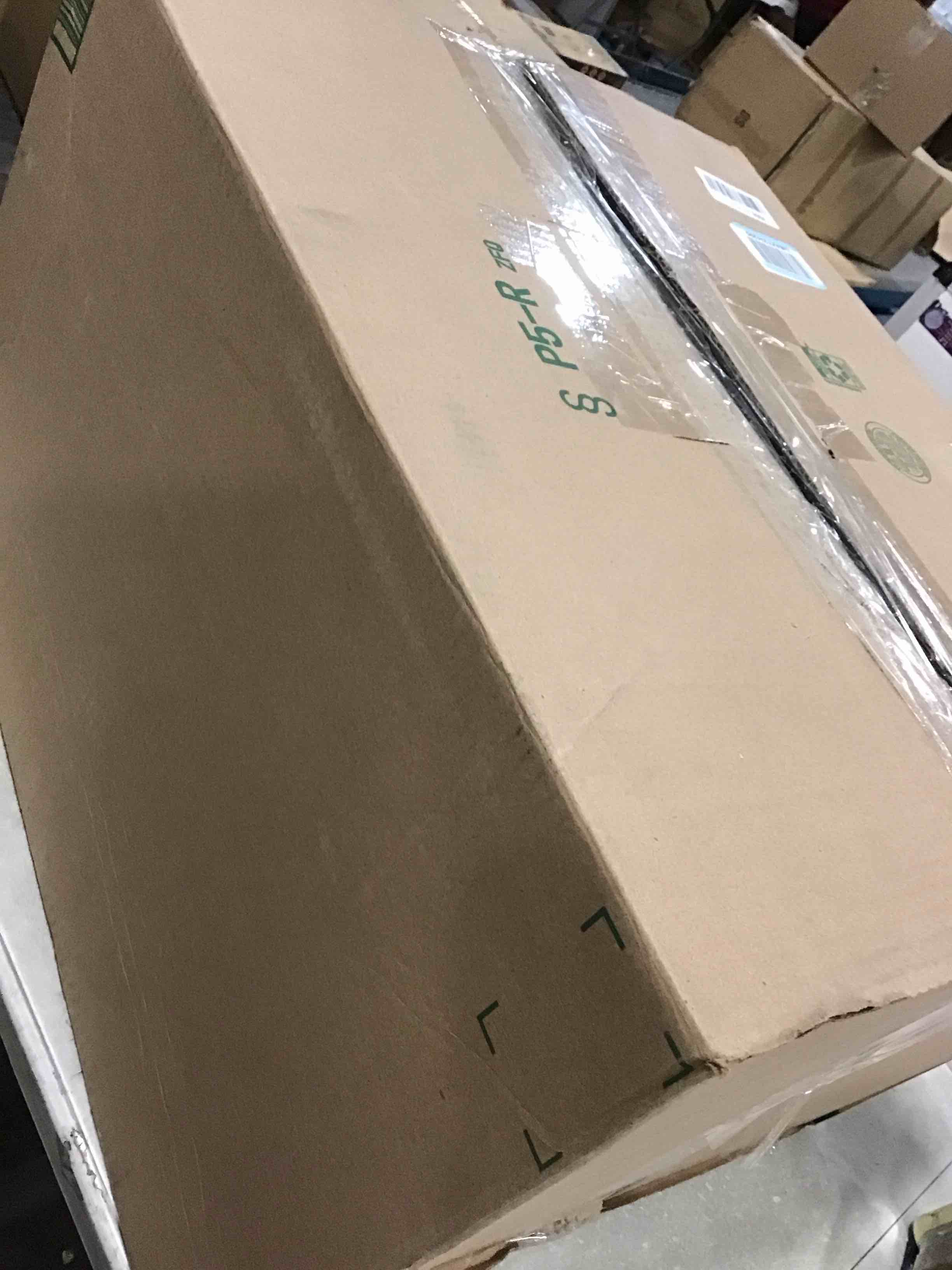 https://s3.amazonaws.com/lotting-images-prod/bidfta/PNK1457346_1733847451672.jpeg