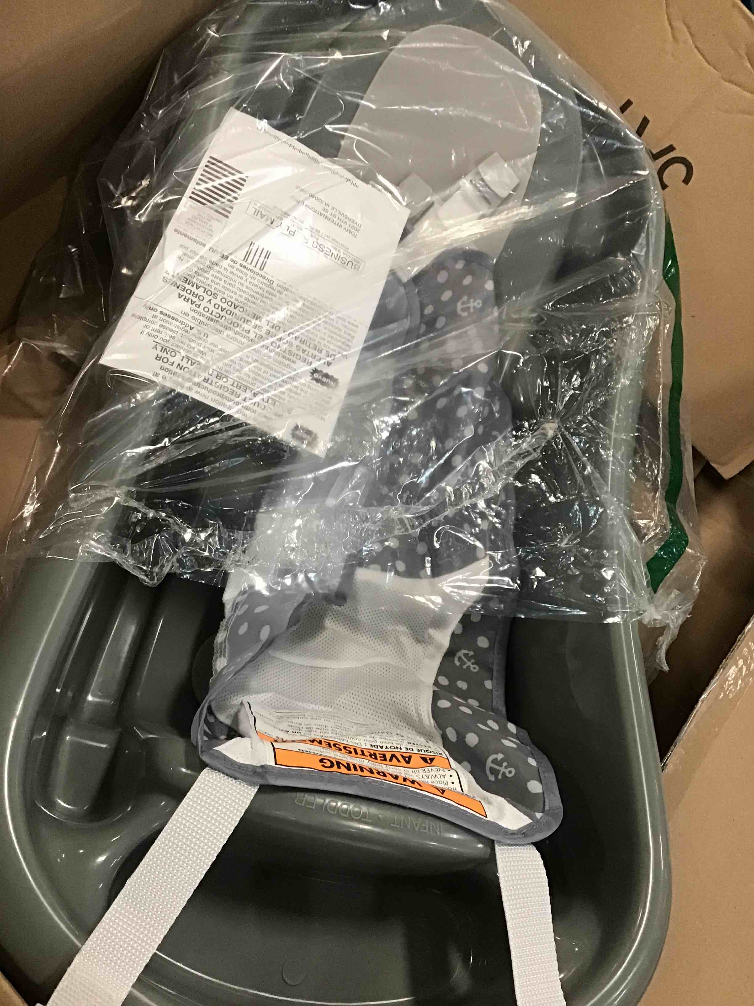 https://s3.amazonaws.com/lotting-images-prod/bidfta/PNK1457500_1733894653955.jpeg
