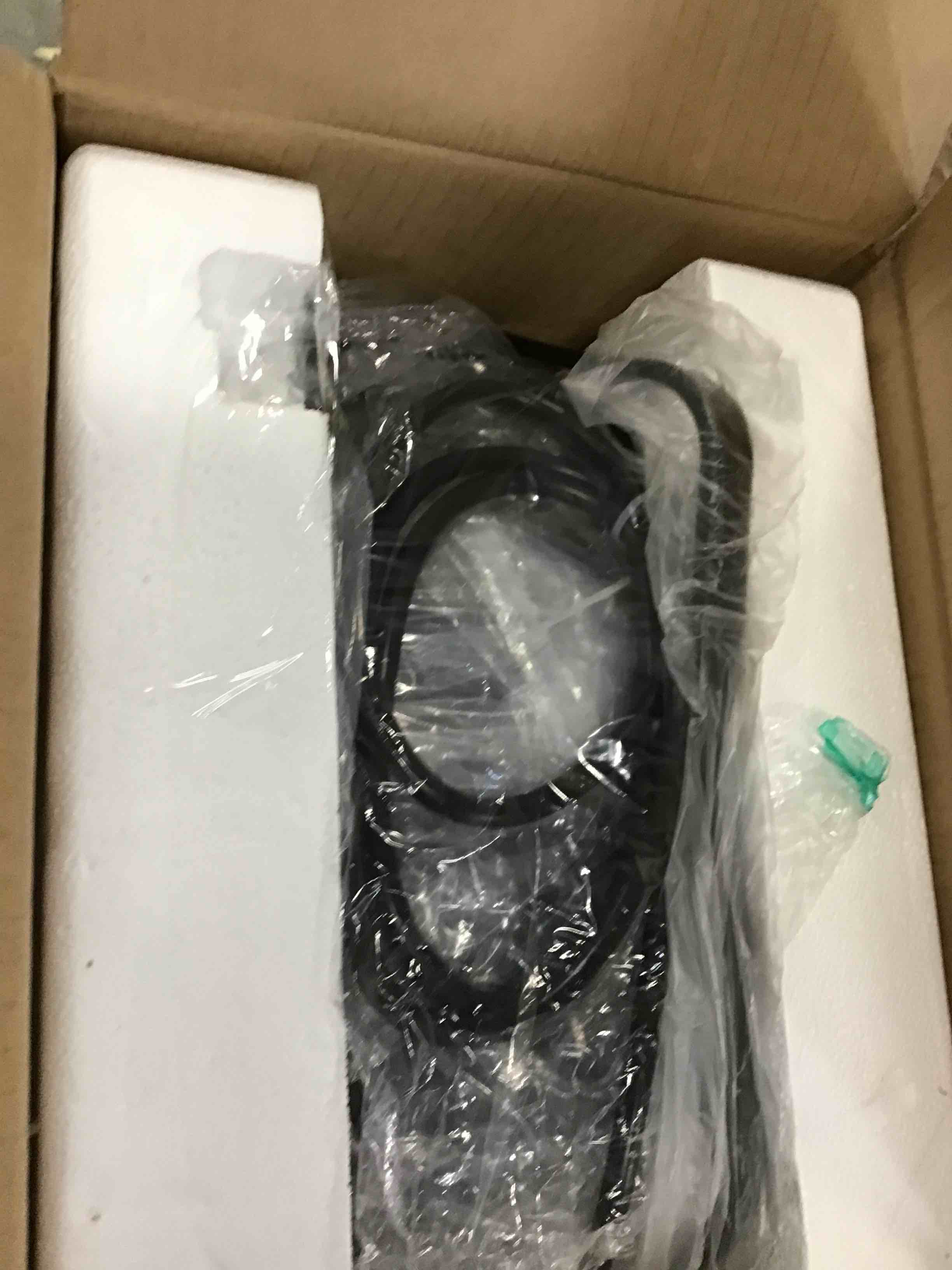 https://s3.amazonaws.com/lotting-images-prod/bidfta/PNK1458487_1734456233478.jpeg