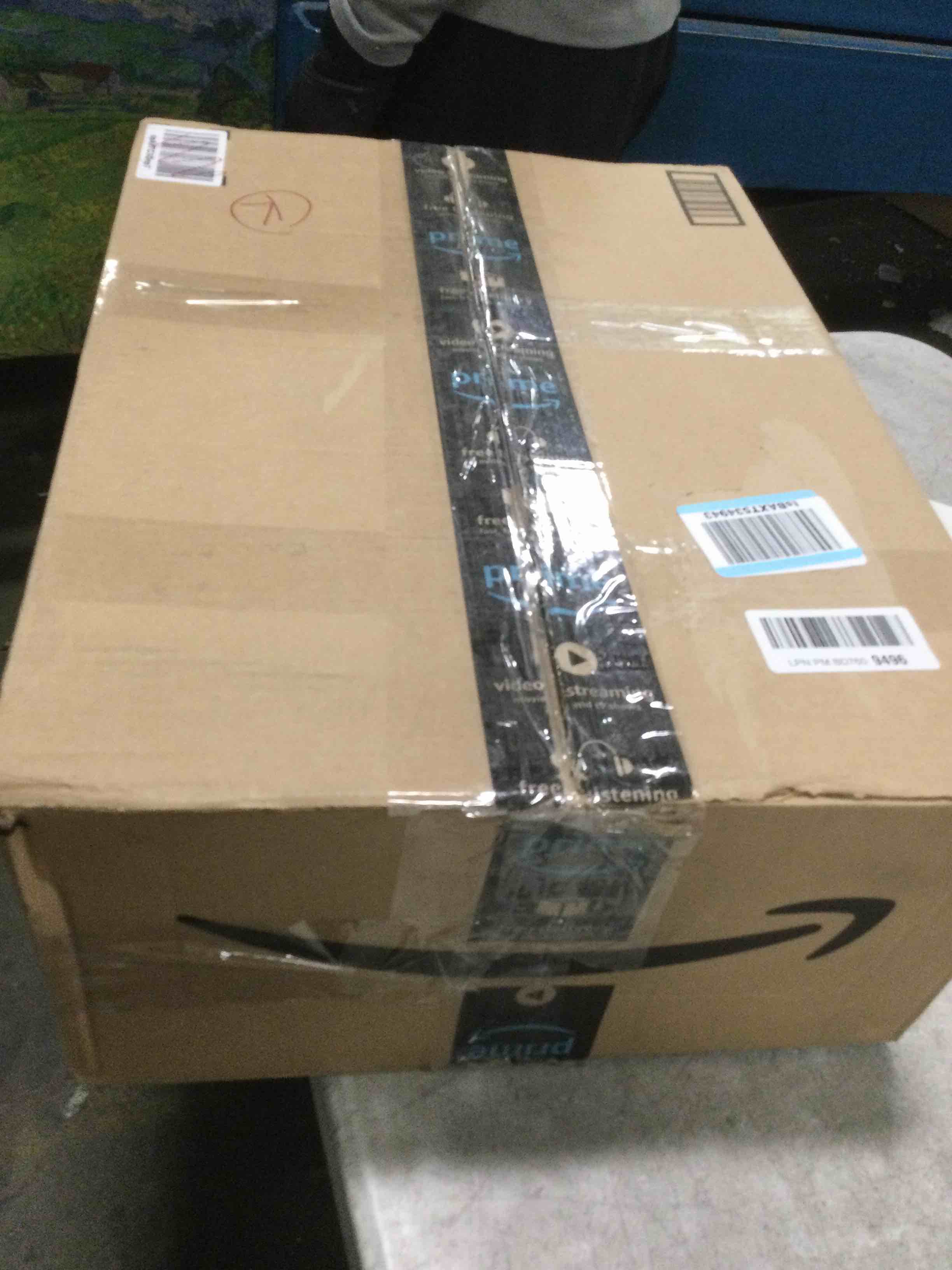 https://s3.amazonaws.com/lotting-images-prod/bidfta/PNK1458792_1734701296976.jpeg