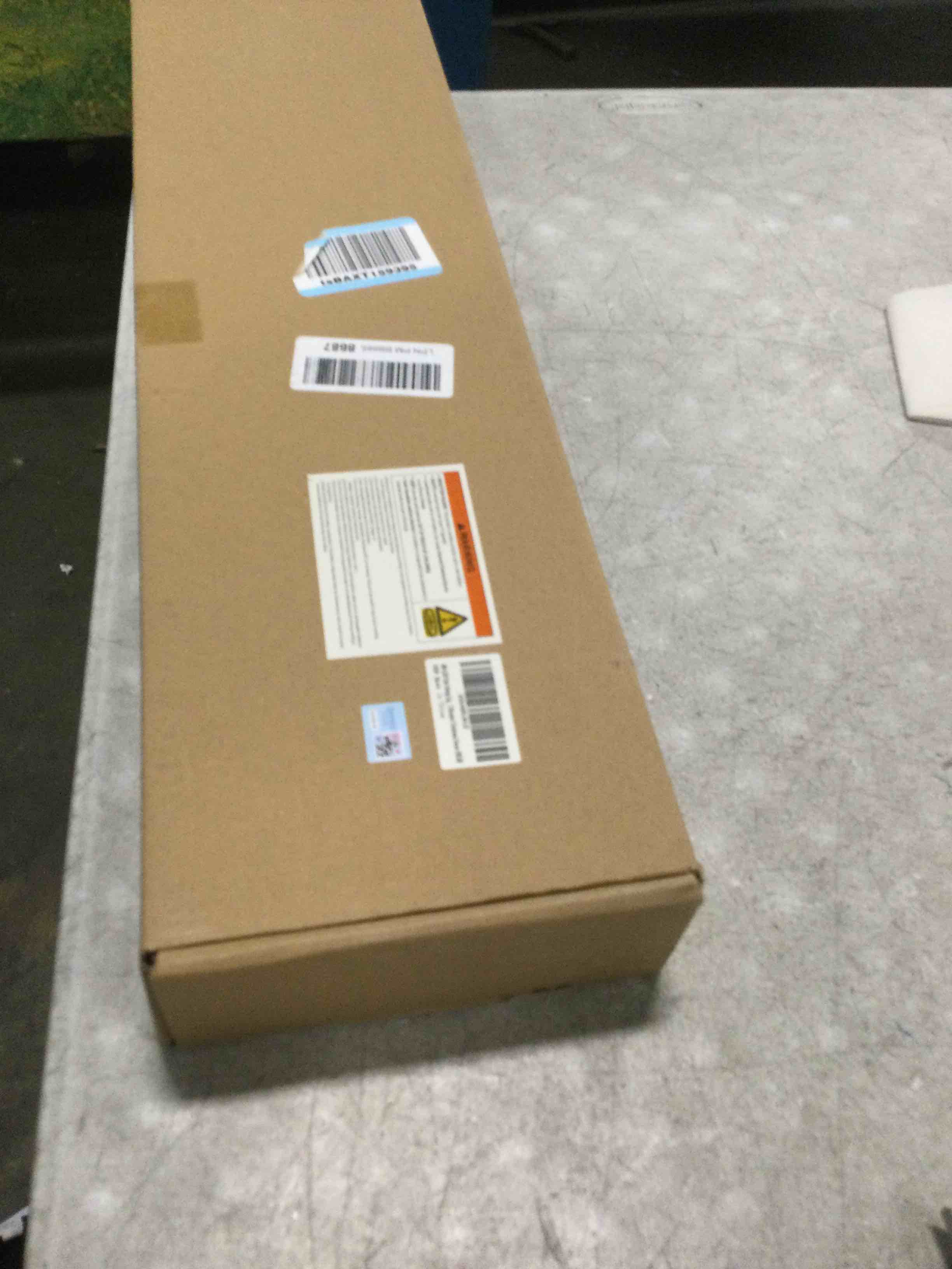 https://s3.amazonaws.com/lotting-images-prod/bidfta/PNK1458794_1734701130767.jpeg