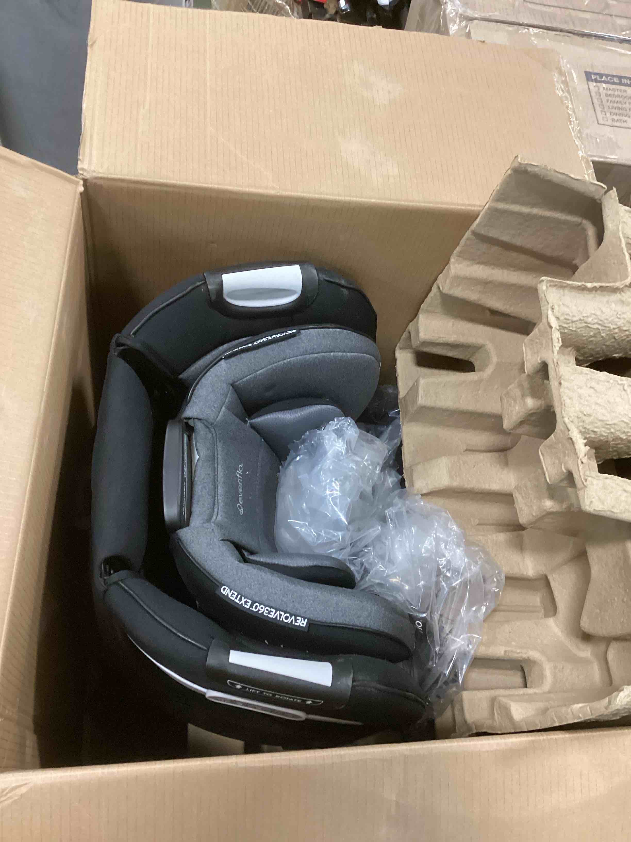 https://s3.amazonaws.com/lotting-images-prod/bidfta/PNK1458915_1734724254274.jpeg