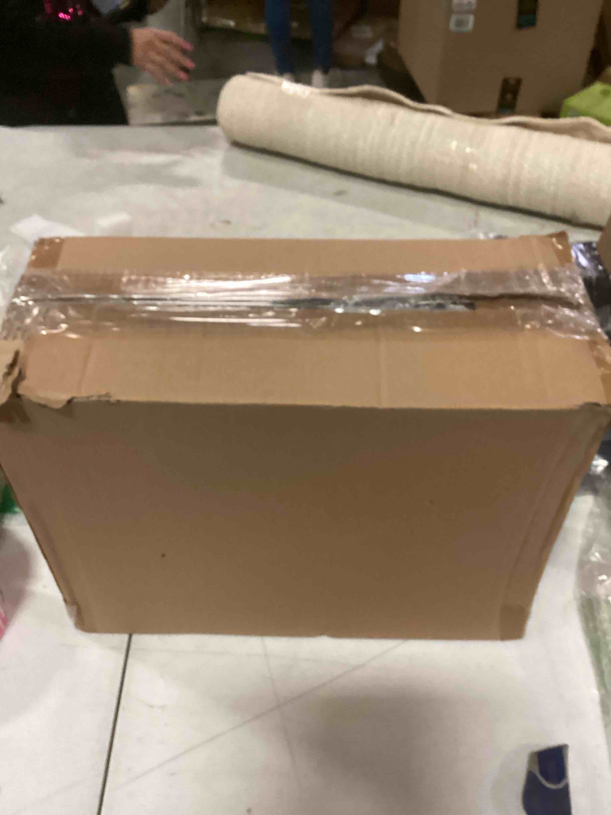 https://s3.amazonaws.com/lotting-images-prod/bidfta/PNK1460901_1732894863948.jpeg