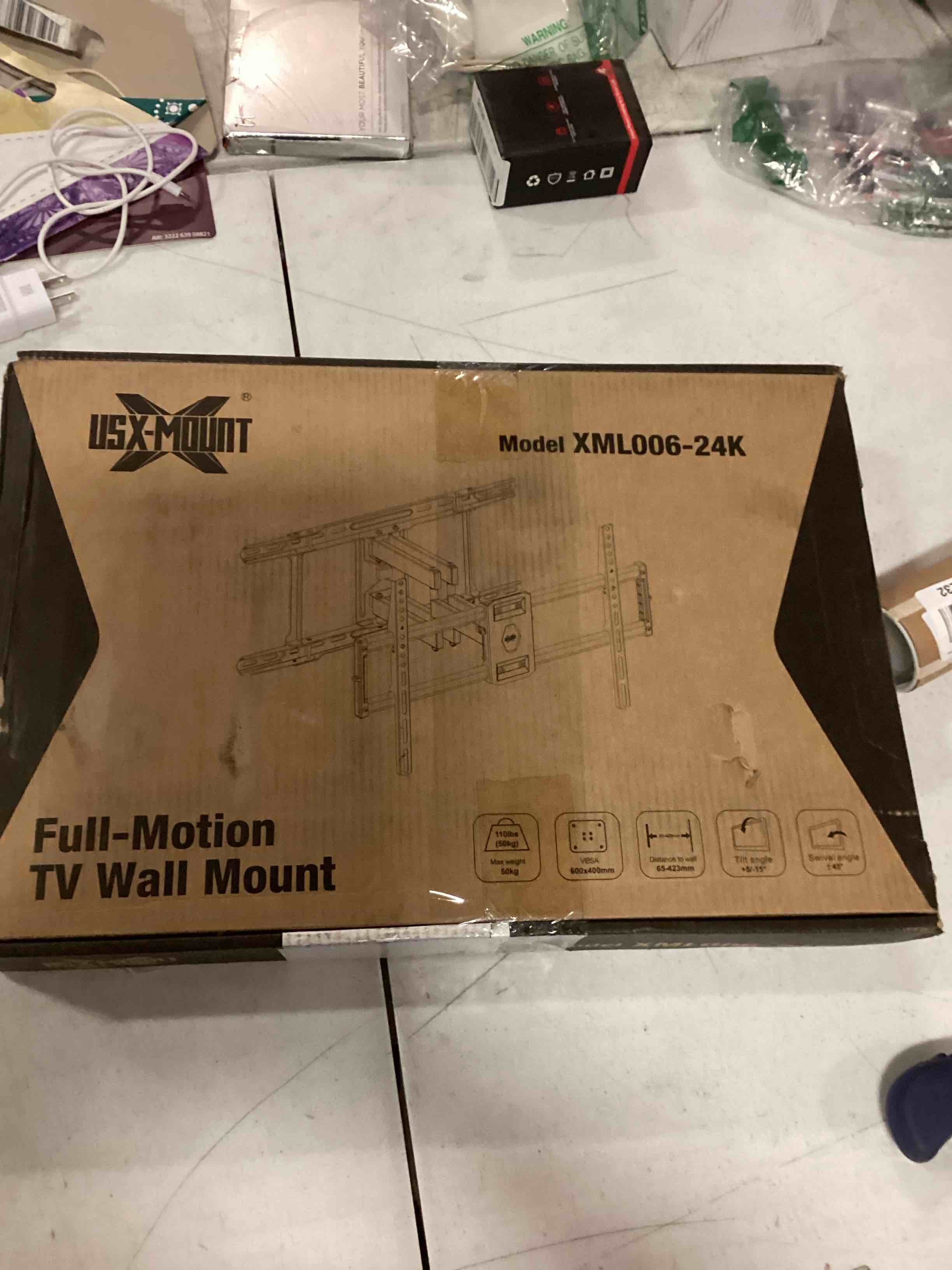 https://s3.amazonaws.com/lotting-images-prod/bidfta/PNK1461873_1733337094136.jpeg