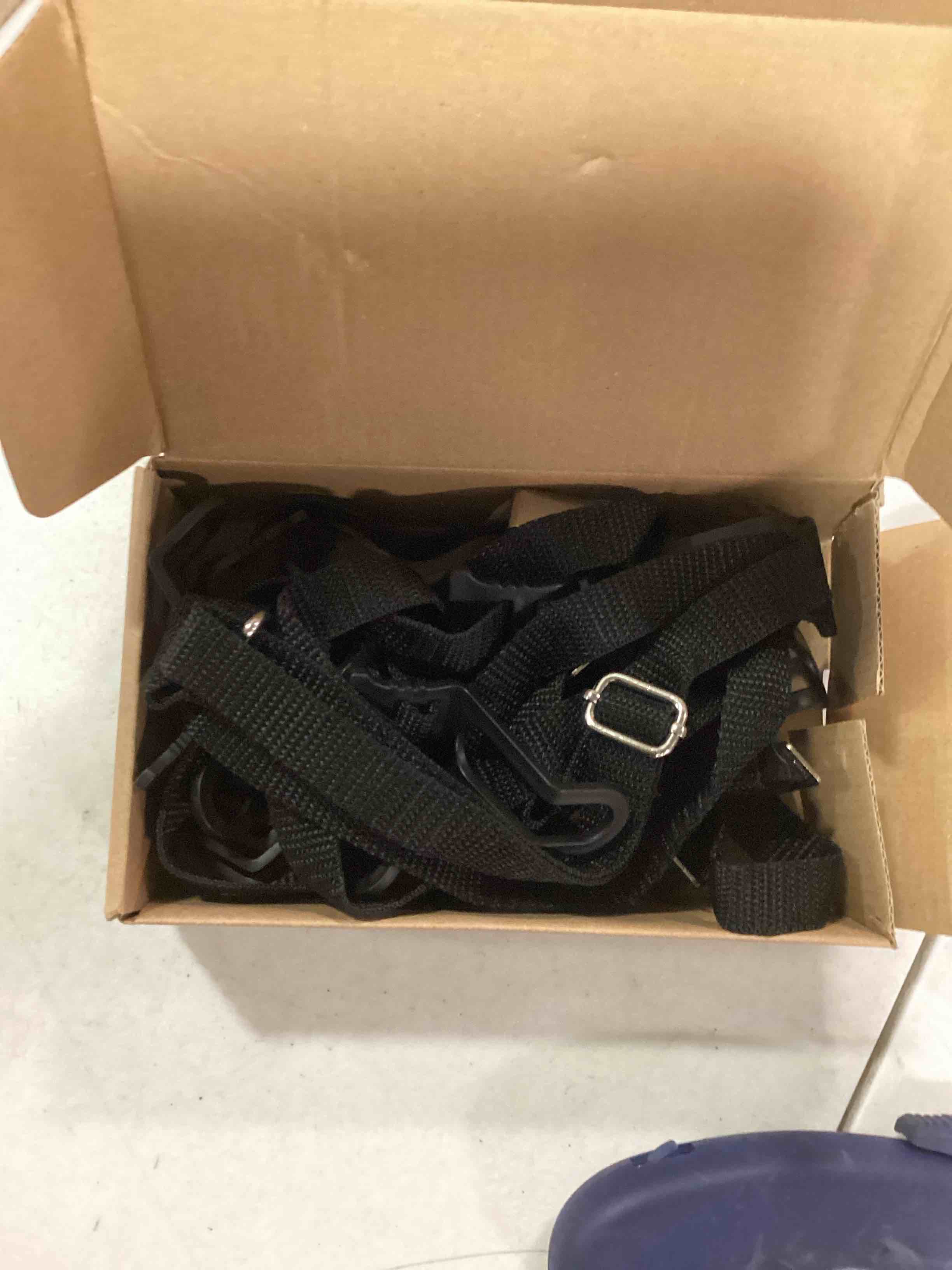 https://s3.amazonaws.com/lotting-images-prod/bidfta/PNK1461907_1733340788021.jpeg