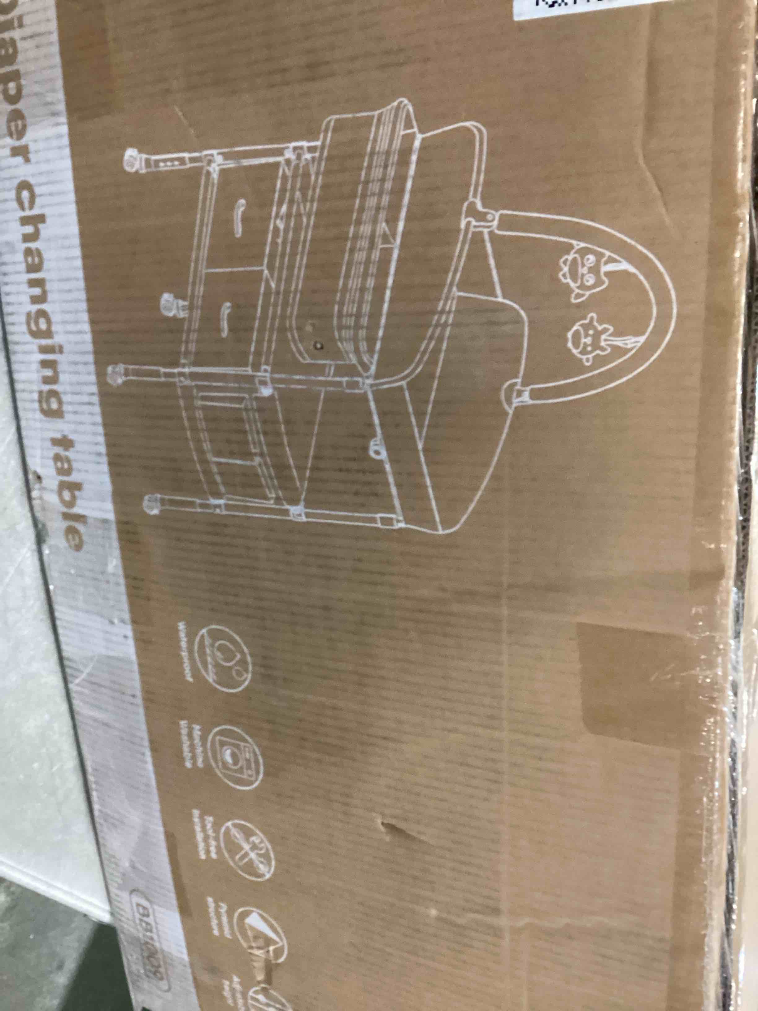 https://s3.amazonaws.com/lotting-images-prod/bidfta/PNK1462219_1732741257650.jpeg