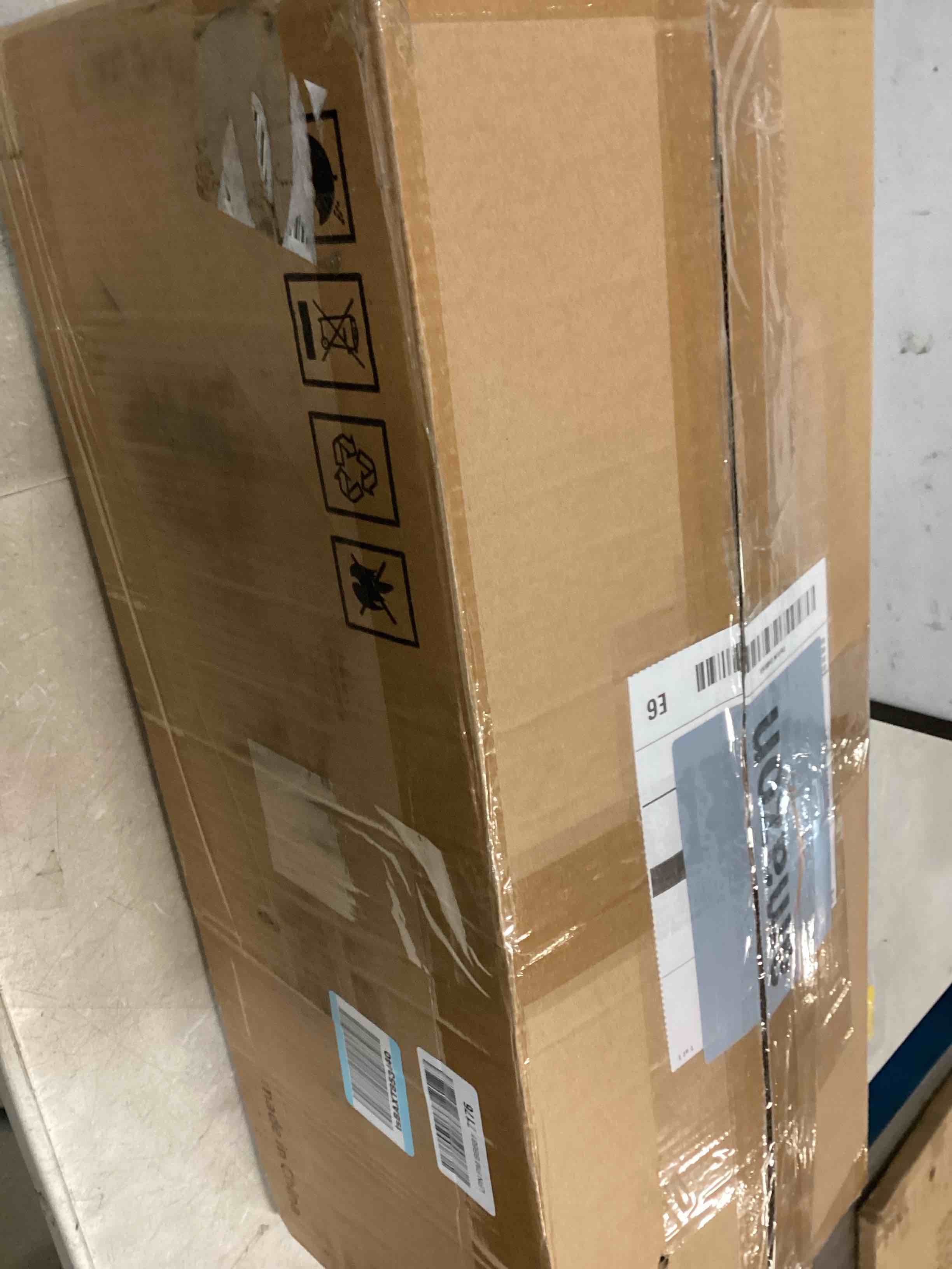 https://s3.amazonaws.com/lotting-images-prod/bidfta/PNK1462568_1733164653807.jpeg