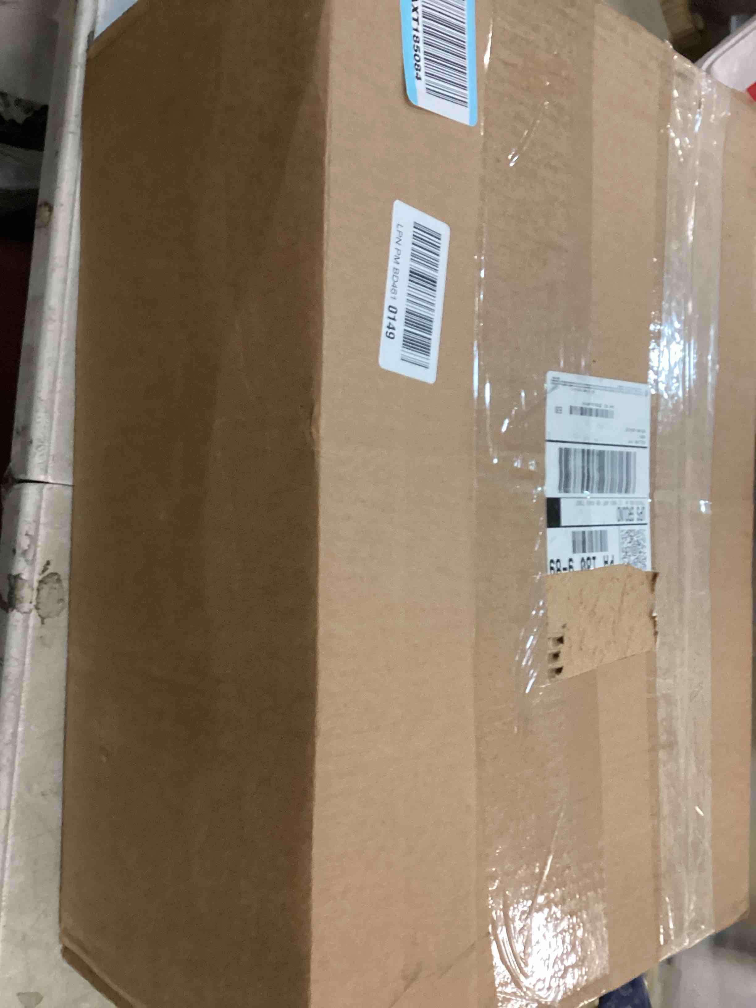 https://s3.amazonaws.com/lotting-images-prod/bidfta/PNK1463662_1733848698894.jpeg