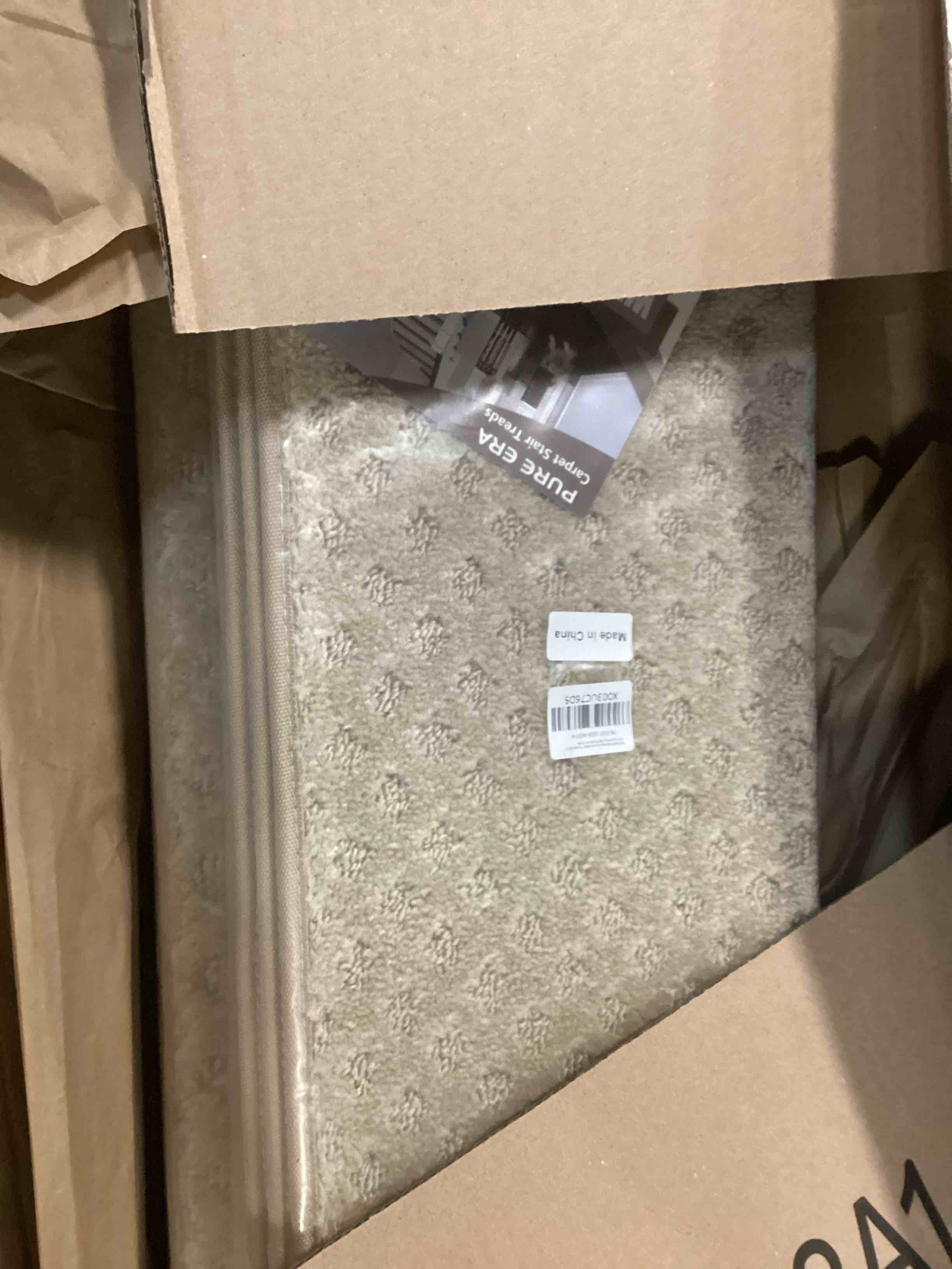 https://s3.amazonaws.com/lotting-images-prod/bidfta/PNK1463822_1733930565939.jpeg