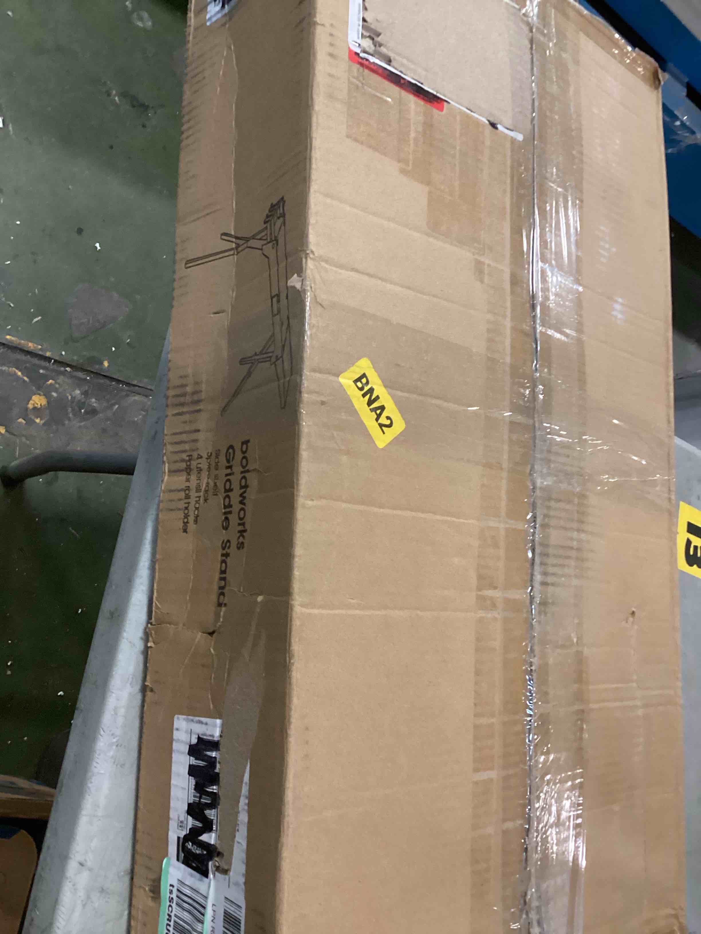 https://s3.amazonaws.com/lotting-images-prod/bidfta/PNK1463901_1733936167225.jpeg