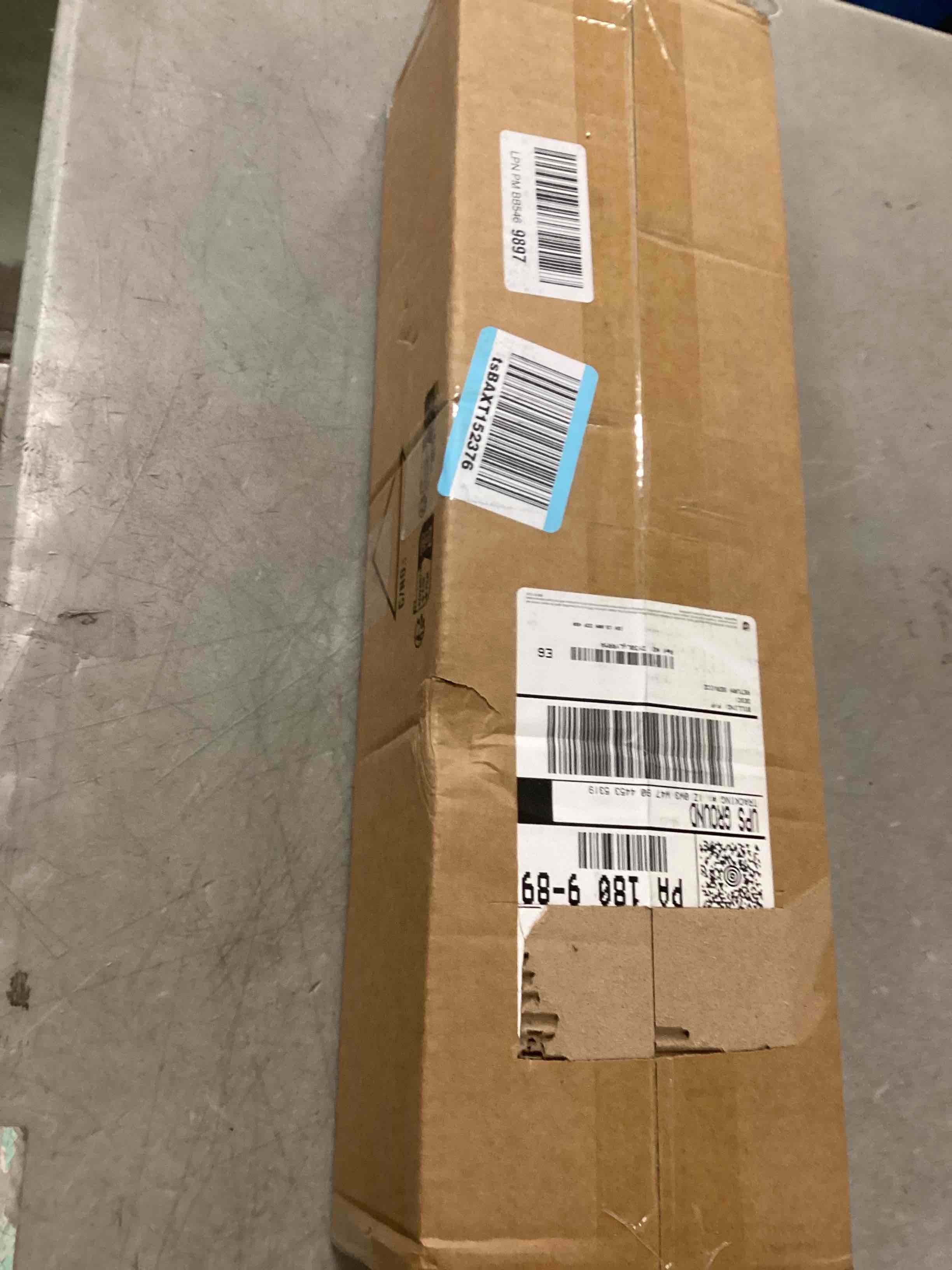https://s3.amazonaws.com/lotting-images-prod/bidfta/PNK1463981_1733942898431.jpeg