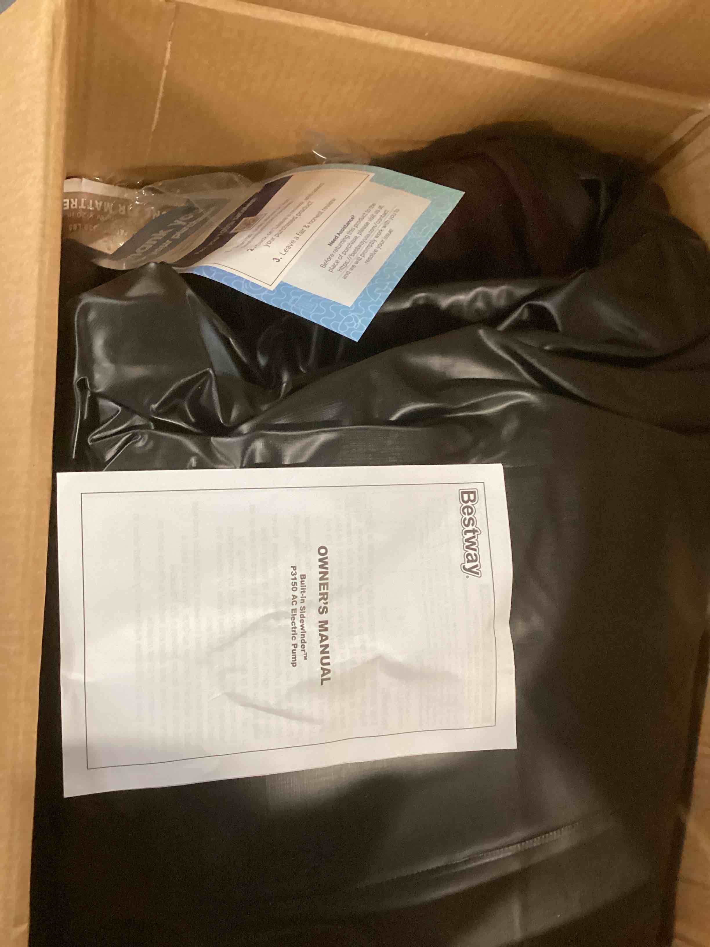https://s3.amazonaws.com/lotting-images-prod/bidfta/PNK1464014_1734018008929.jpeg