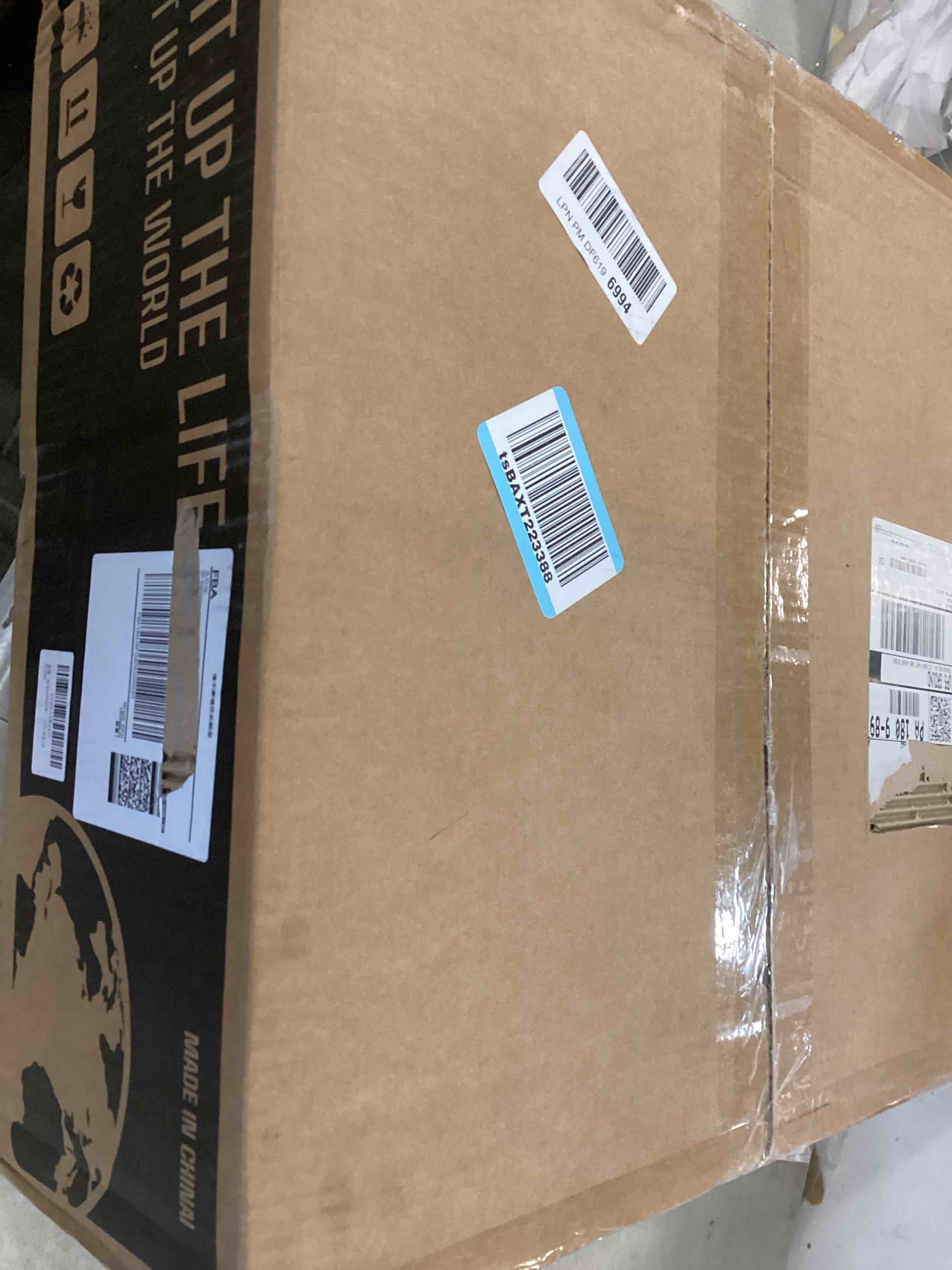 https://s3.amazonaws.com/lotting-images-prod/bidfta/PNK1464112_1734021410147.jpeg