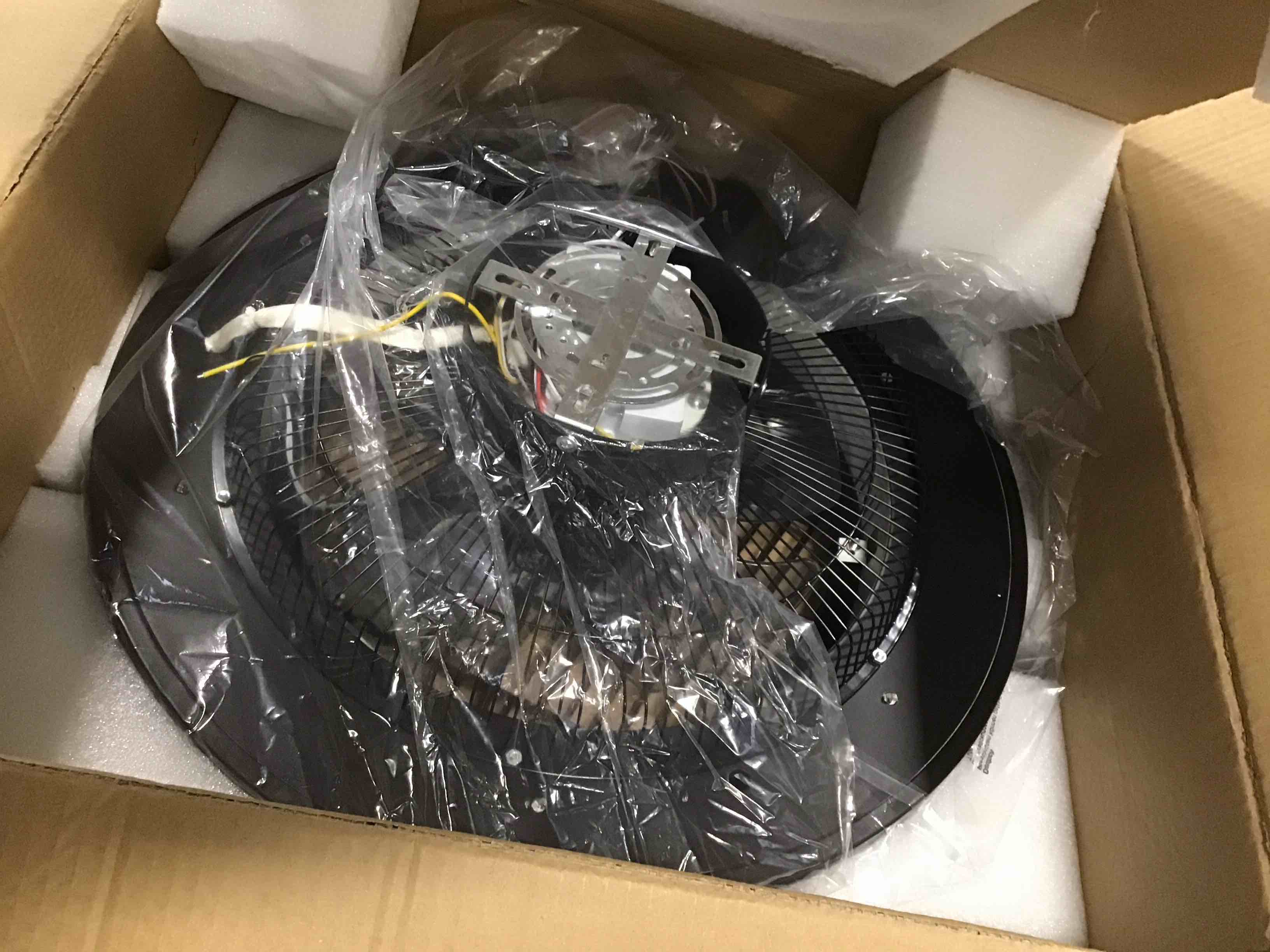 https://s3.amazonaws.com/lotting-images-prod/bidfta/PNK1465227_1732713315374.jpeg
