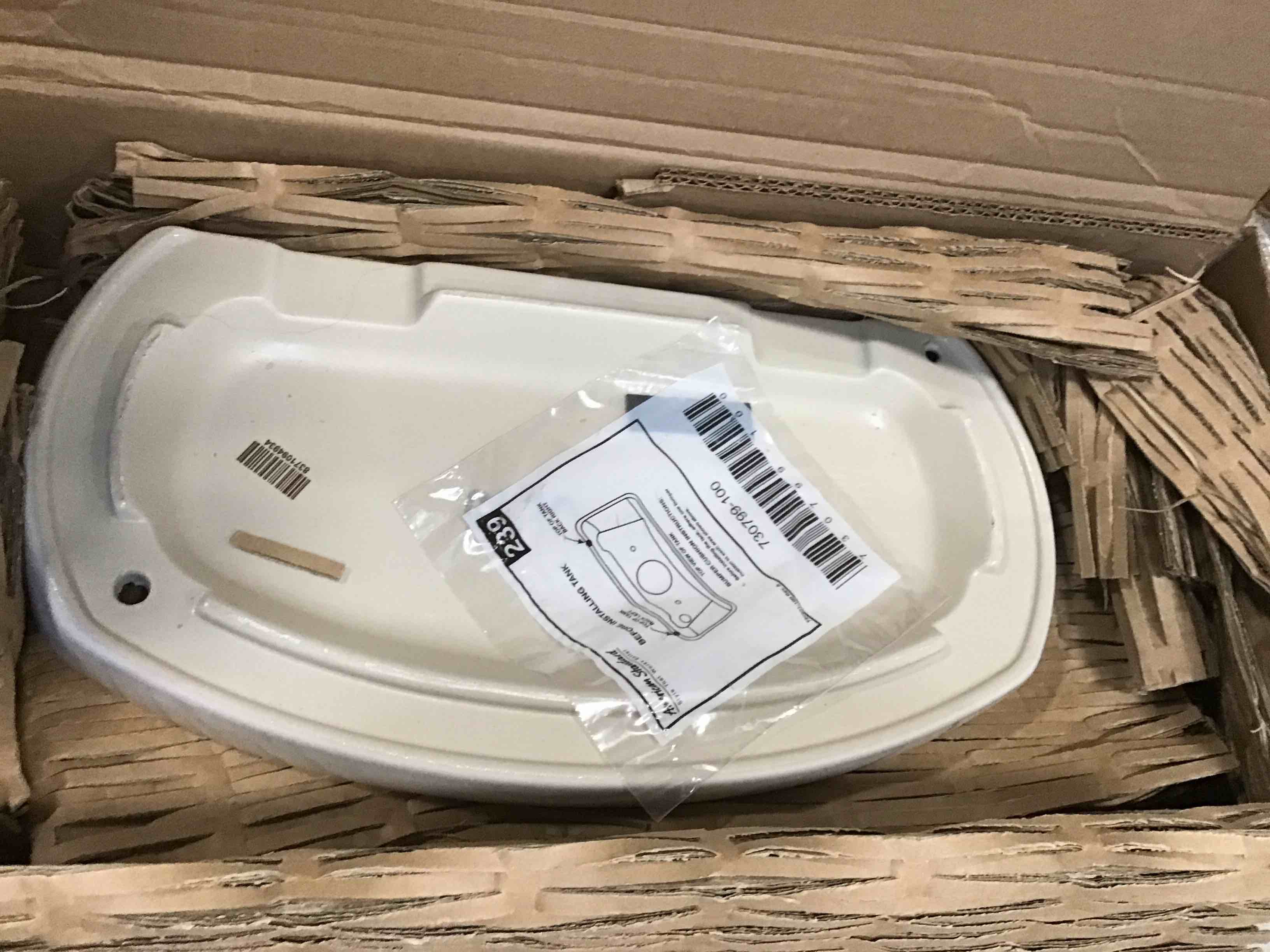 https://s3.amazonaws.com/lotting-images-prod/bidfta/PNK1465368_1732726557136.jpeg