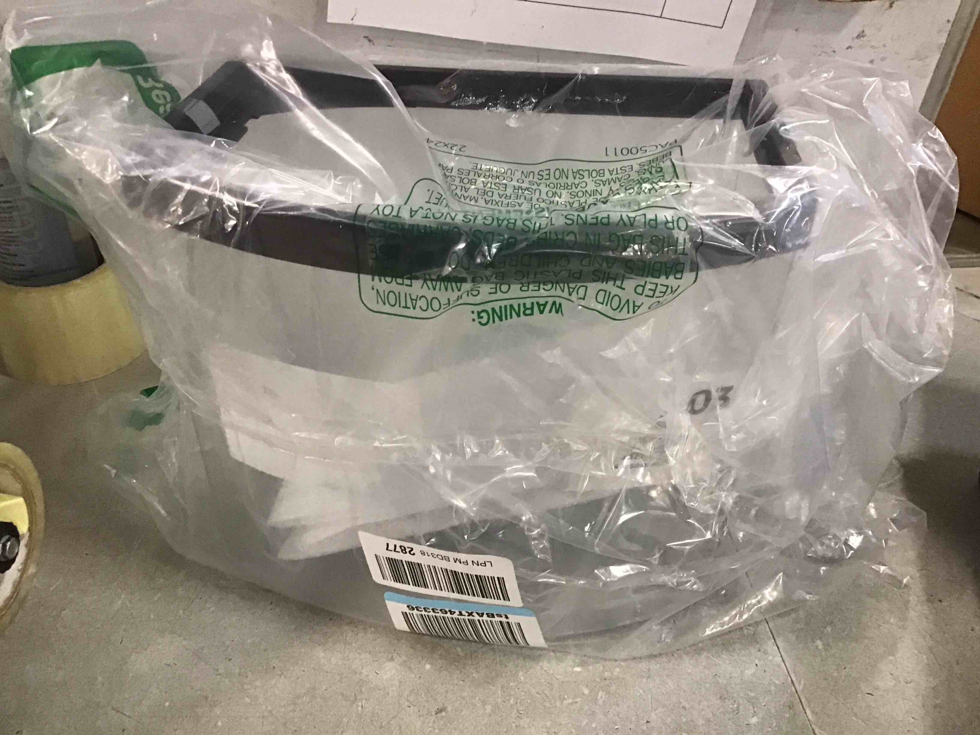 https://s3.amazonaws.com/lotting-images-prod/bidfta/PNK1465916_1733232894516.jpeg